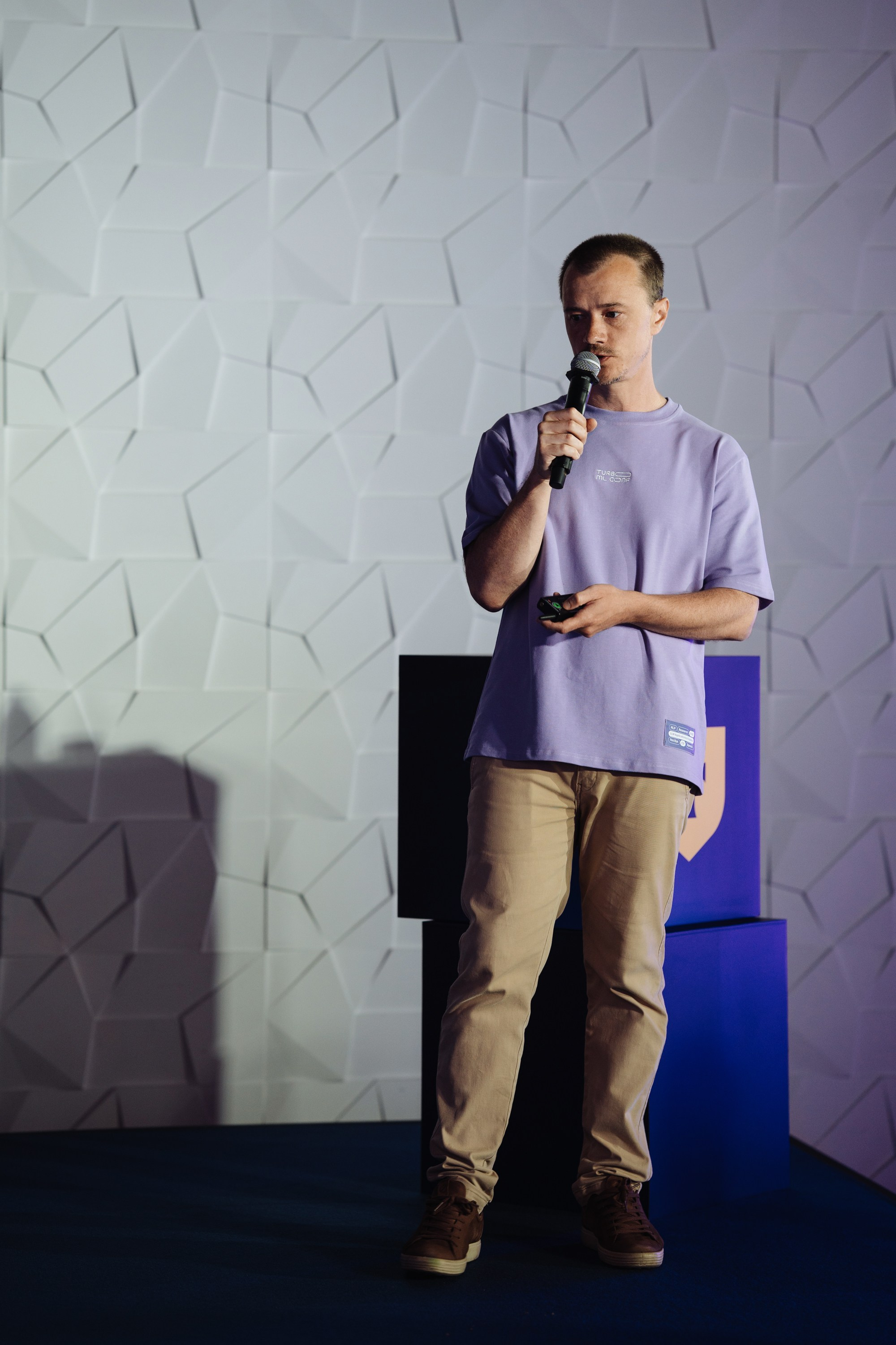 Turbo ML conf 2025. Рекламный фотограф Москва — рекламная и бренд-съёмка | Polyakov