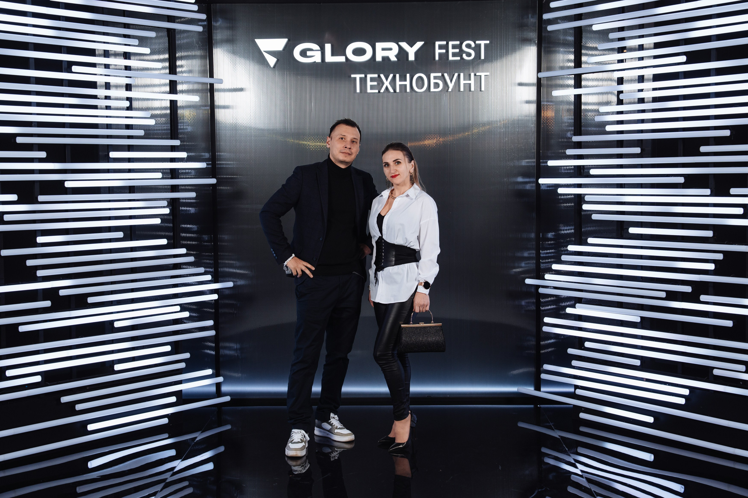 Glory 2025. Рекламный фотограф Москва — рекламная и бренд-съёмка | Polyakov