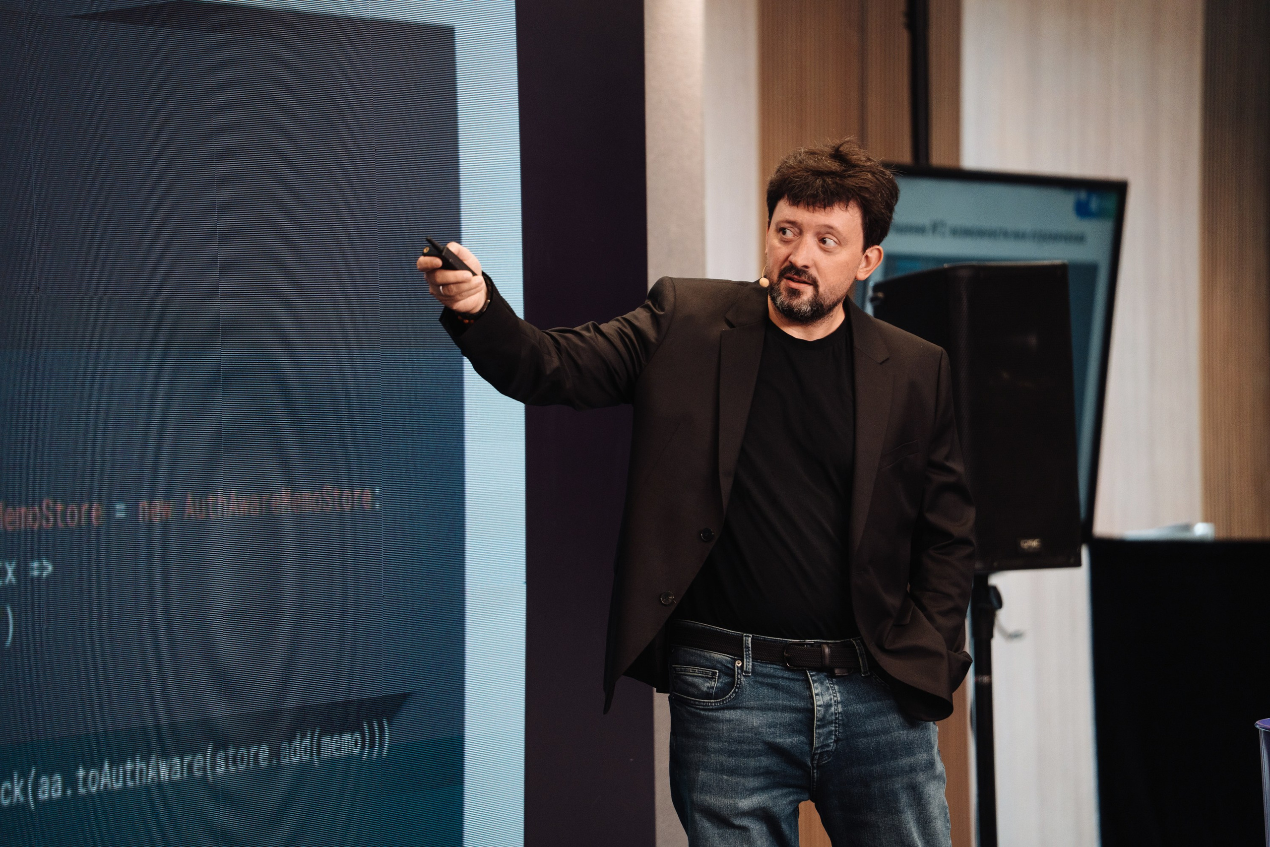 JVM Day 2025. Рекламный фотограф Москва — рекламная и бренд-съёмка | Polyakov