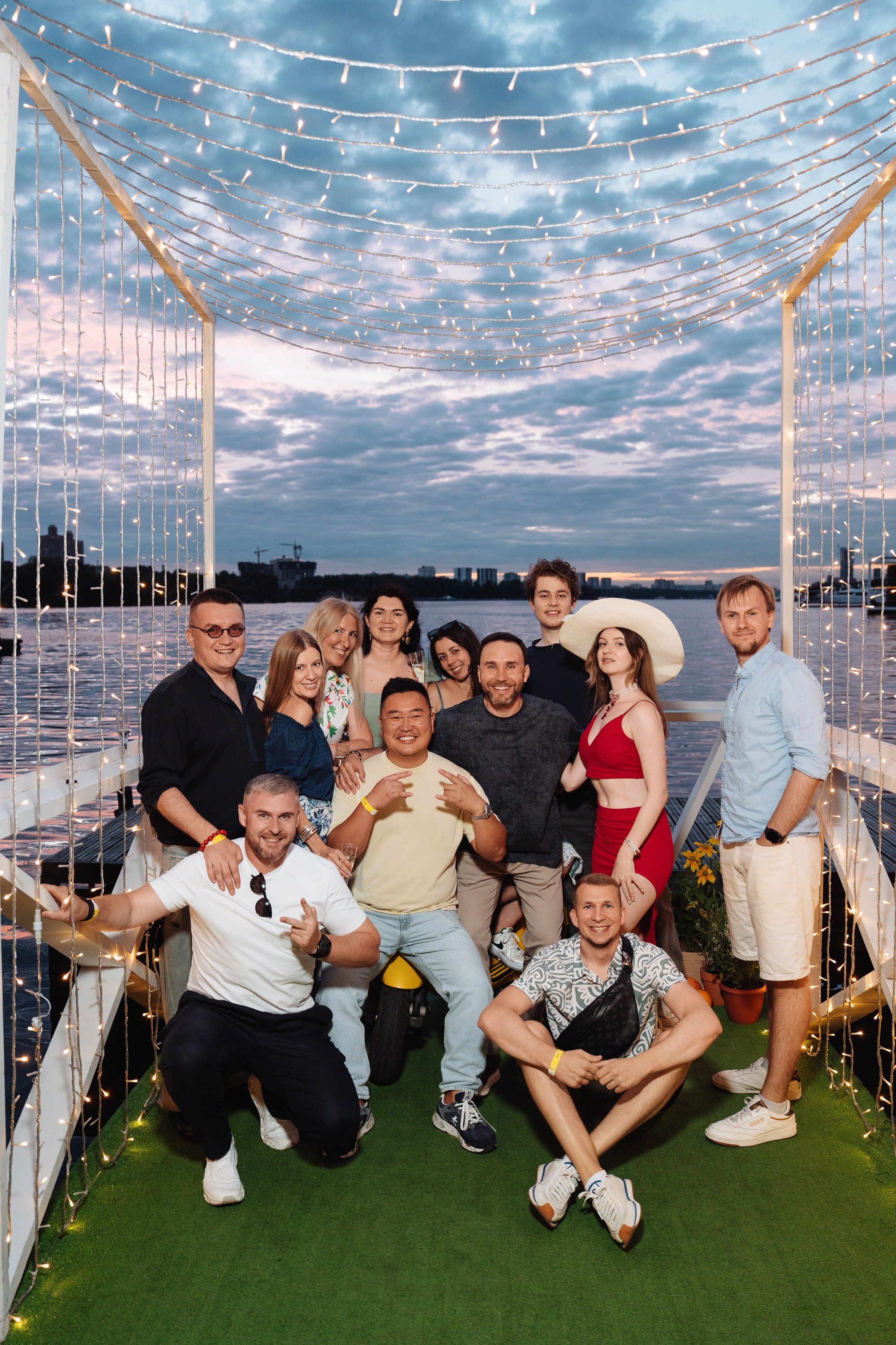 Summer corporate. Рекламный фотограф Москва — рекламная и бренд-съёмка | Polyakov