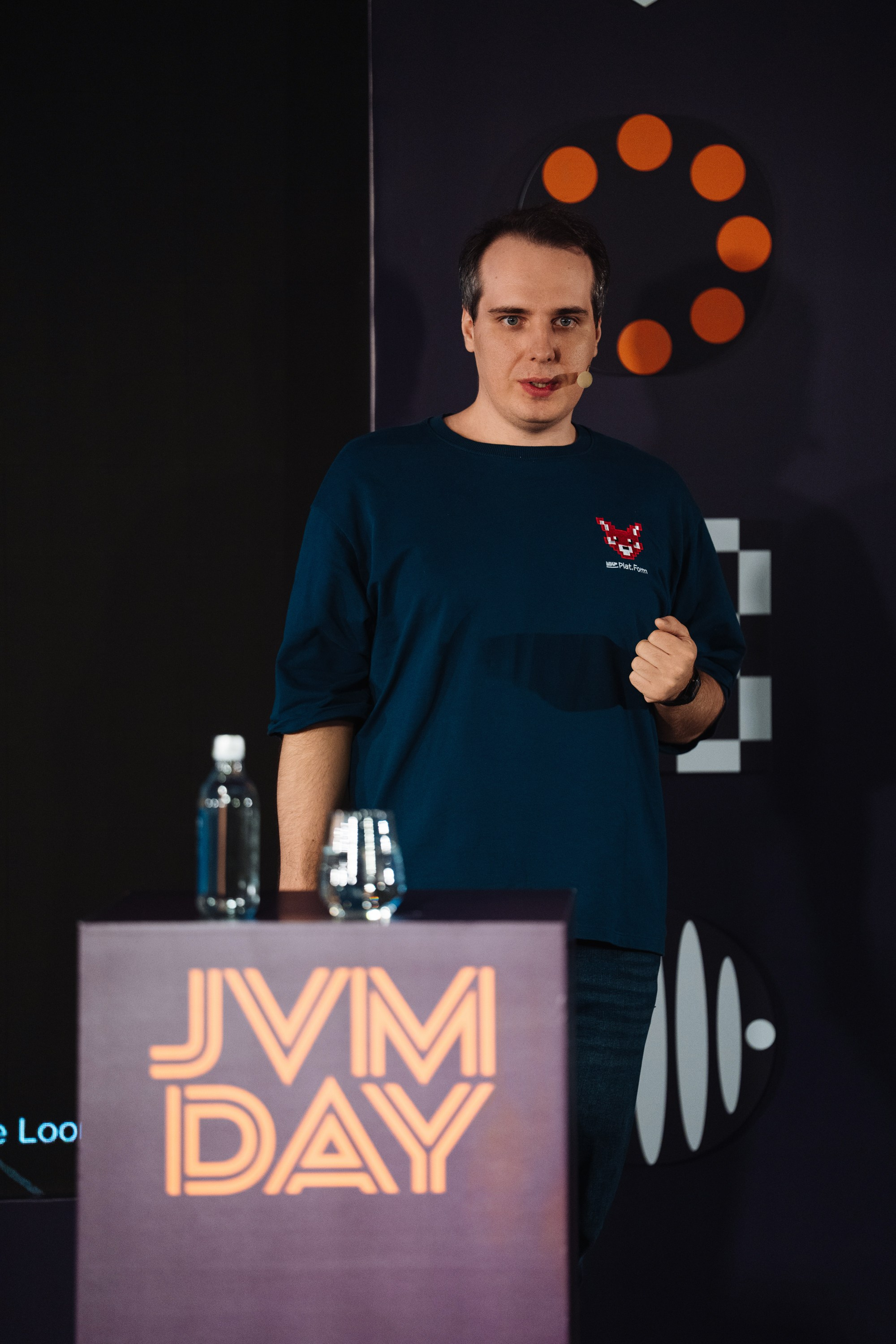 JVM DAY 2026. Рекламный фотограф Москва — рекламная и бренд-съёмка | Polyakov