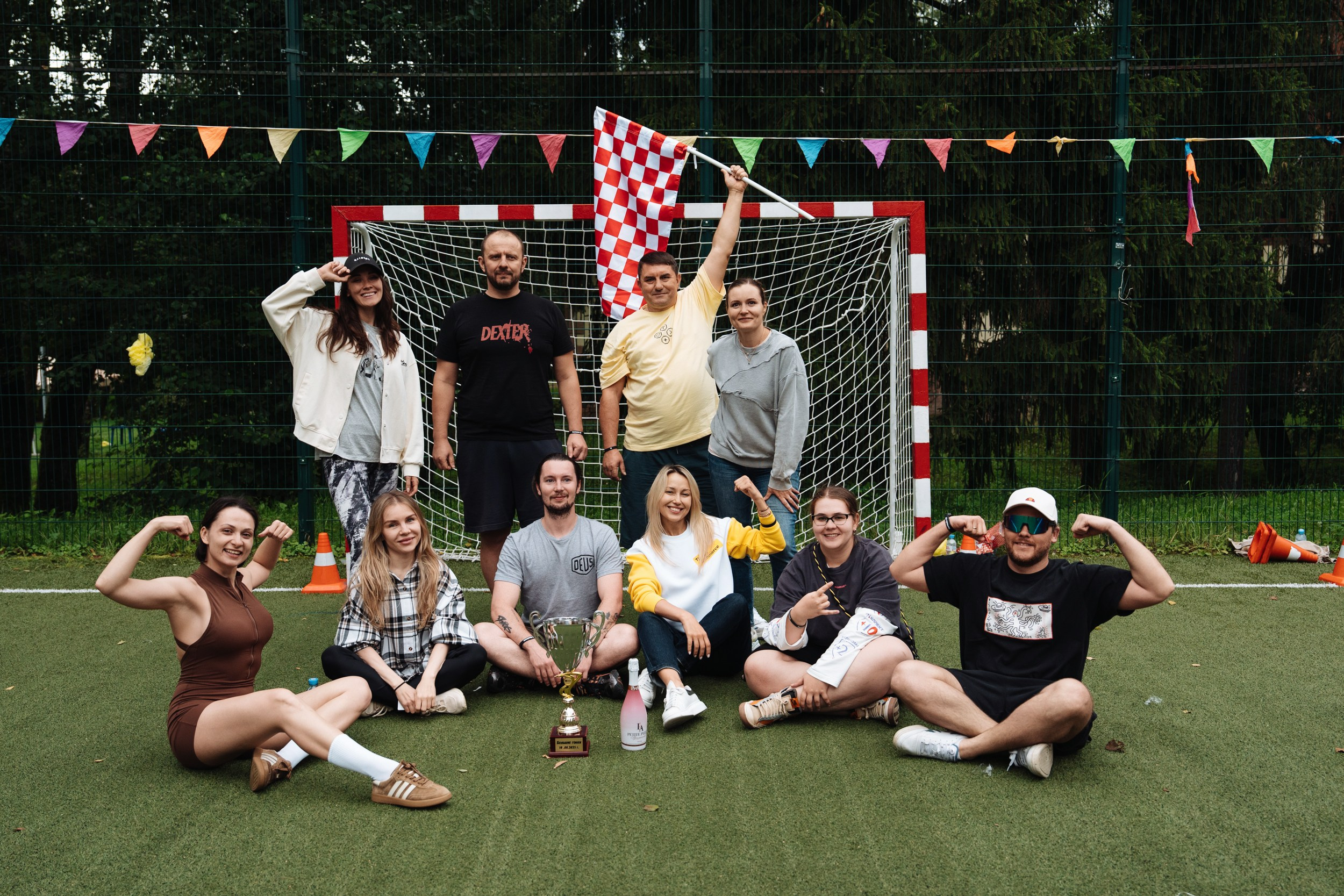 Summer corporate. Рекламный фотограф Москва — рекламная и бренд-съёмка | Polyakov