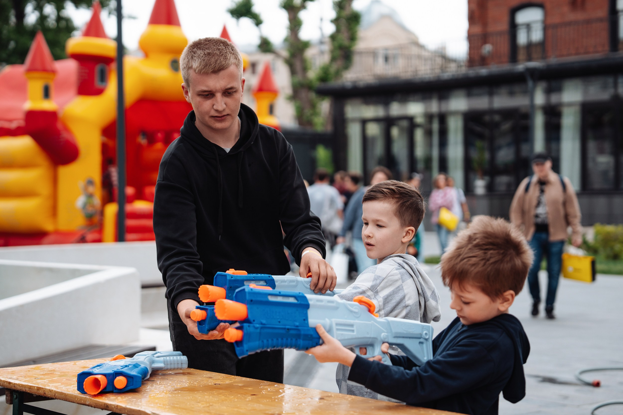 Kids day 2025. Рекламный фотограф Москва — рекламная и бренд-съёмка | Polyakov