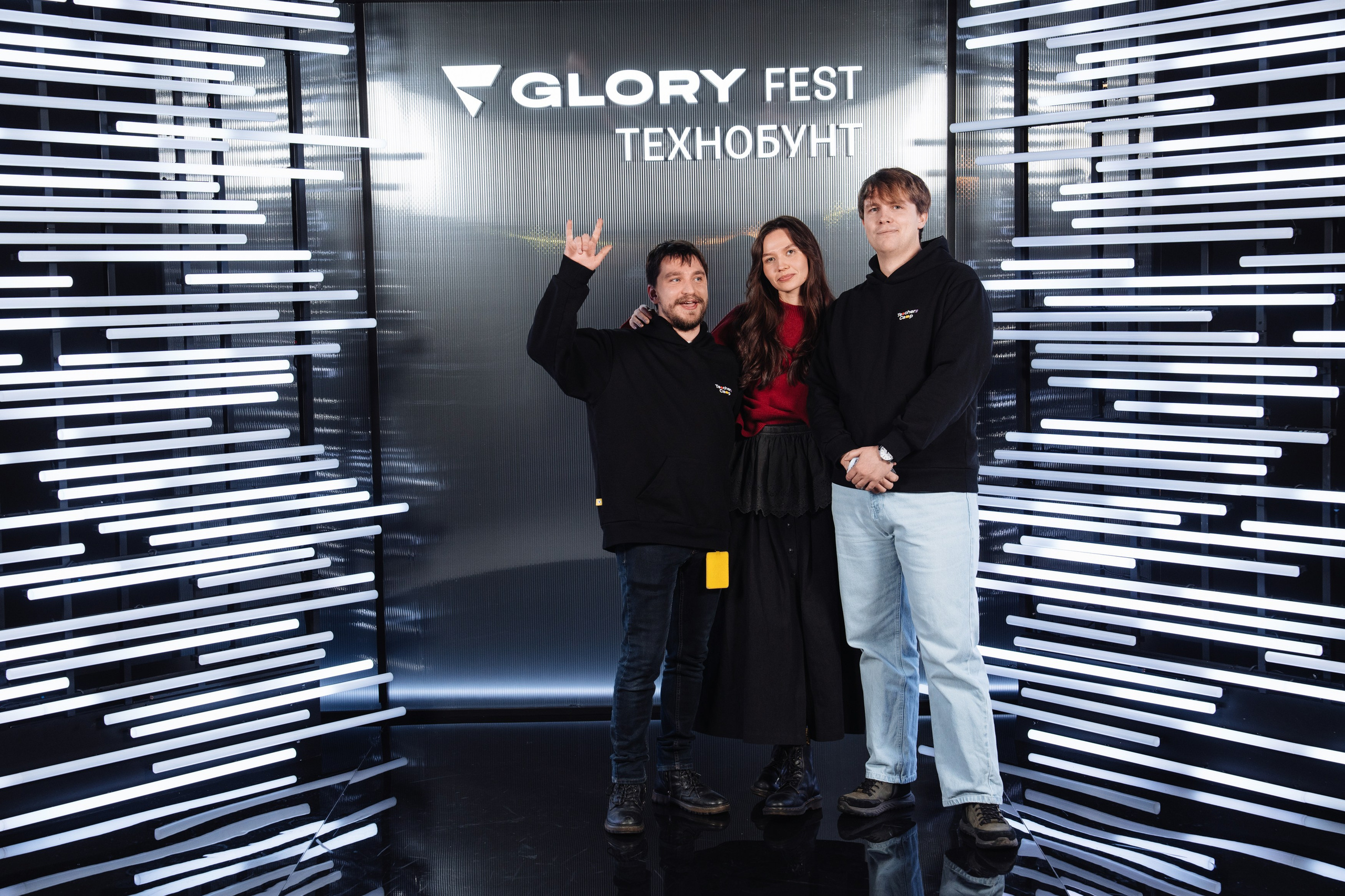 Glory 2025. Рекламный фотограф Москва — рекламная и бренд-съёмка | Polyakov
