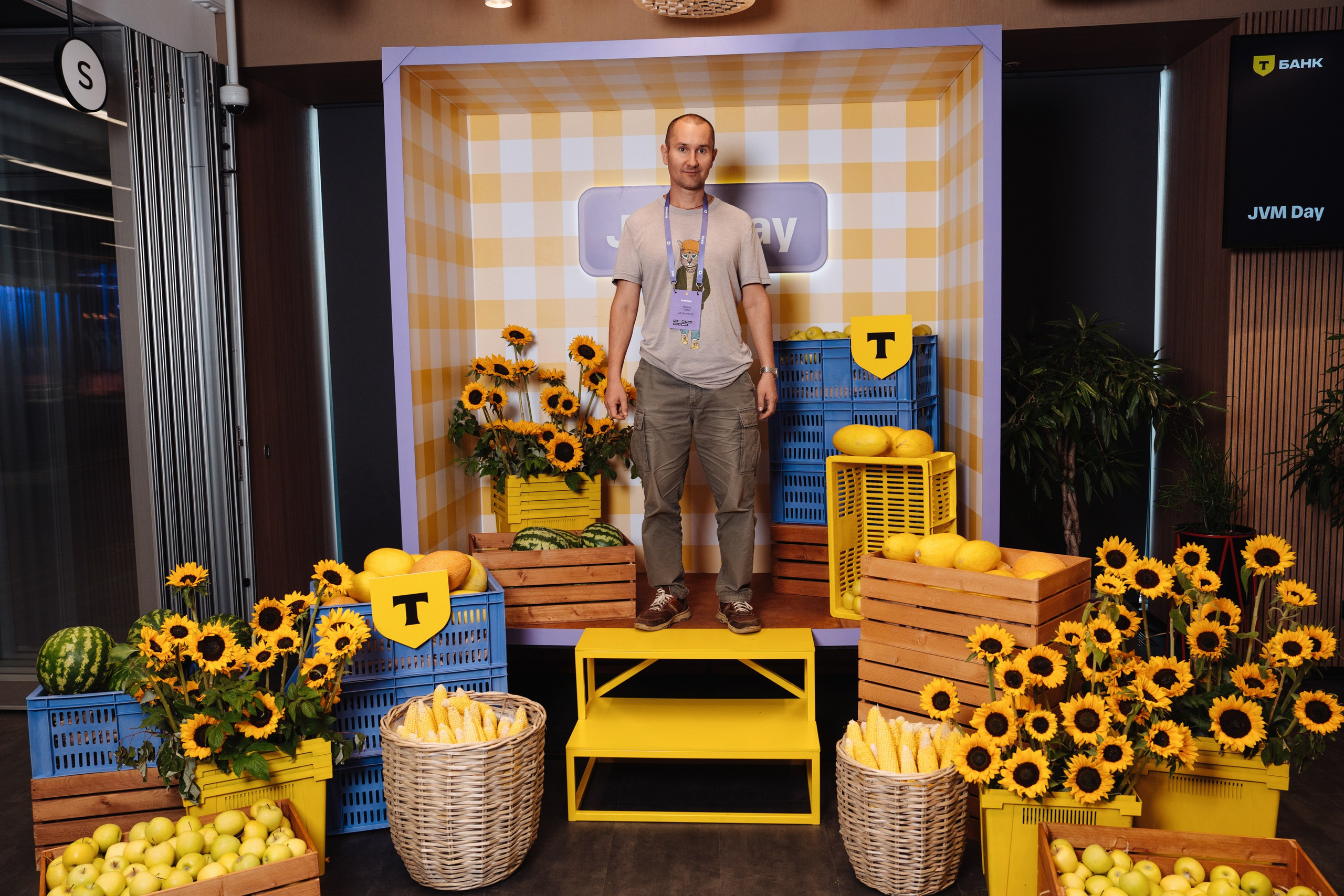 JVM Day 2025. Рекламный фотограф Москва — рекламная и бренд-съёмка | Polyakov
