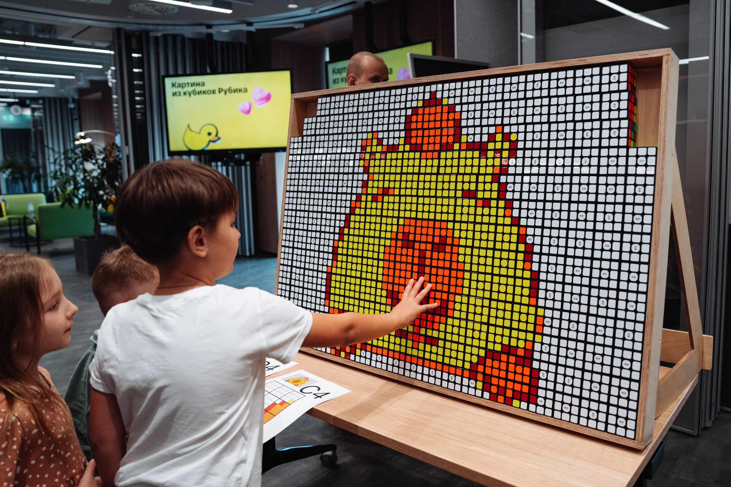 Kids day 2025. Рекламный фотограф Москва — рекламная и бренд-съёмка | Polyakov