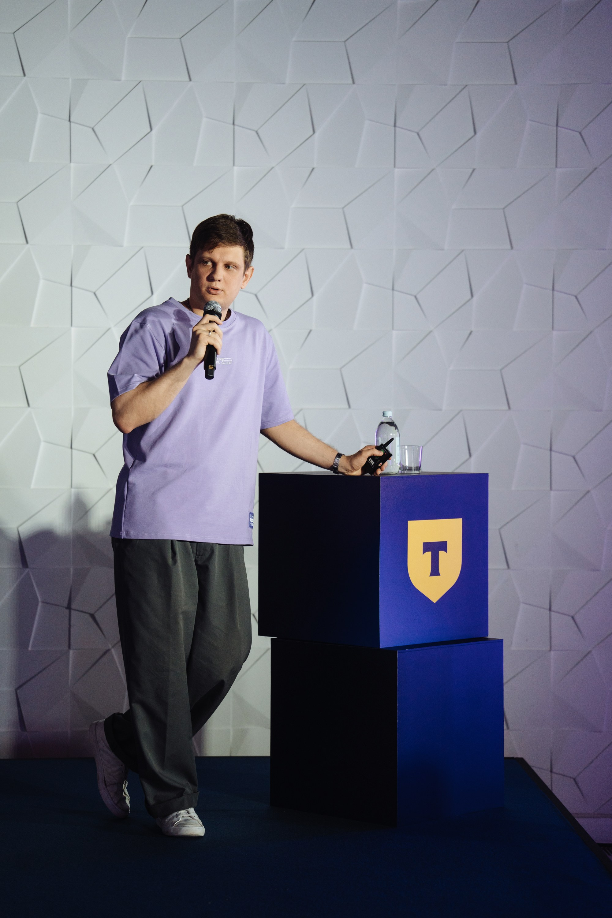 Turbo ML conf 2025. Рекламный фотограф Москва — рекламная и бренд-съёмка | Polyakov