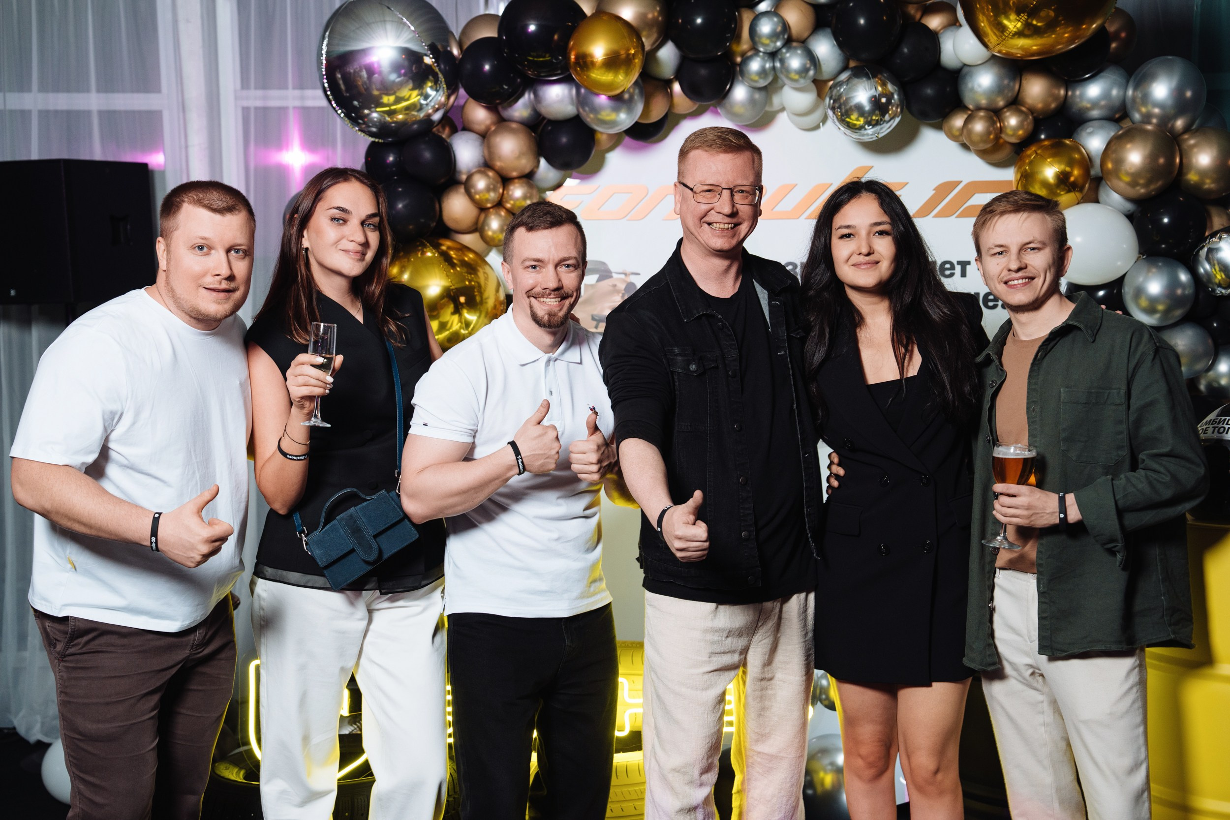 Summer corporate. Рекламный фотограф Москва — рекламная и бренд-съёмка | Polyakov