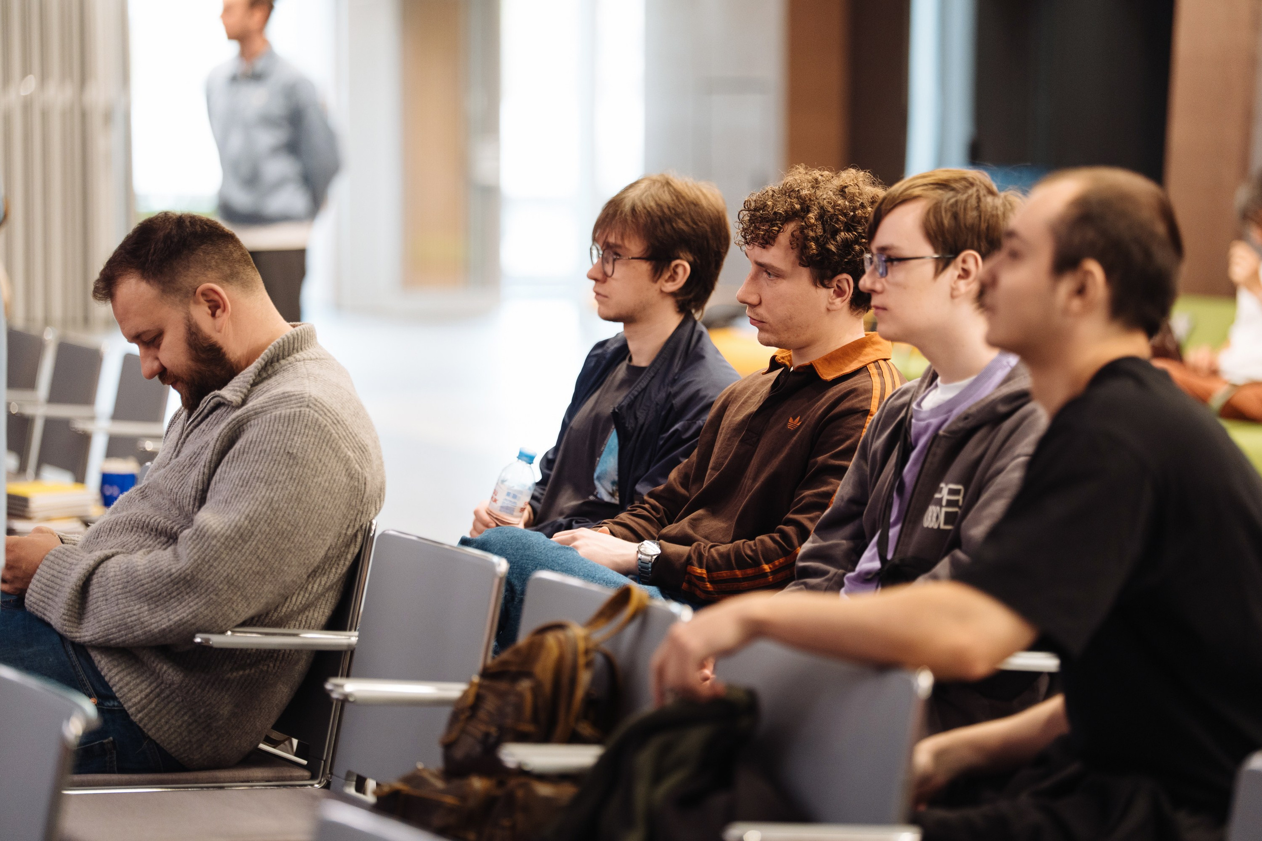 B2B Tech Day. Рекламный фотограф Москва — рекламная и бренд-съёмка | Polyakov