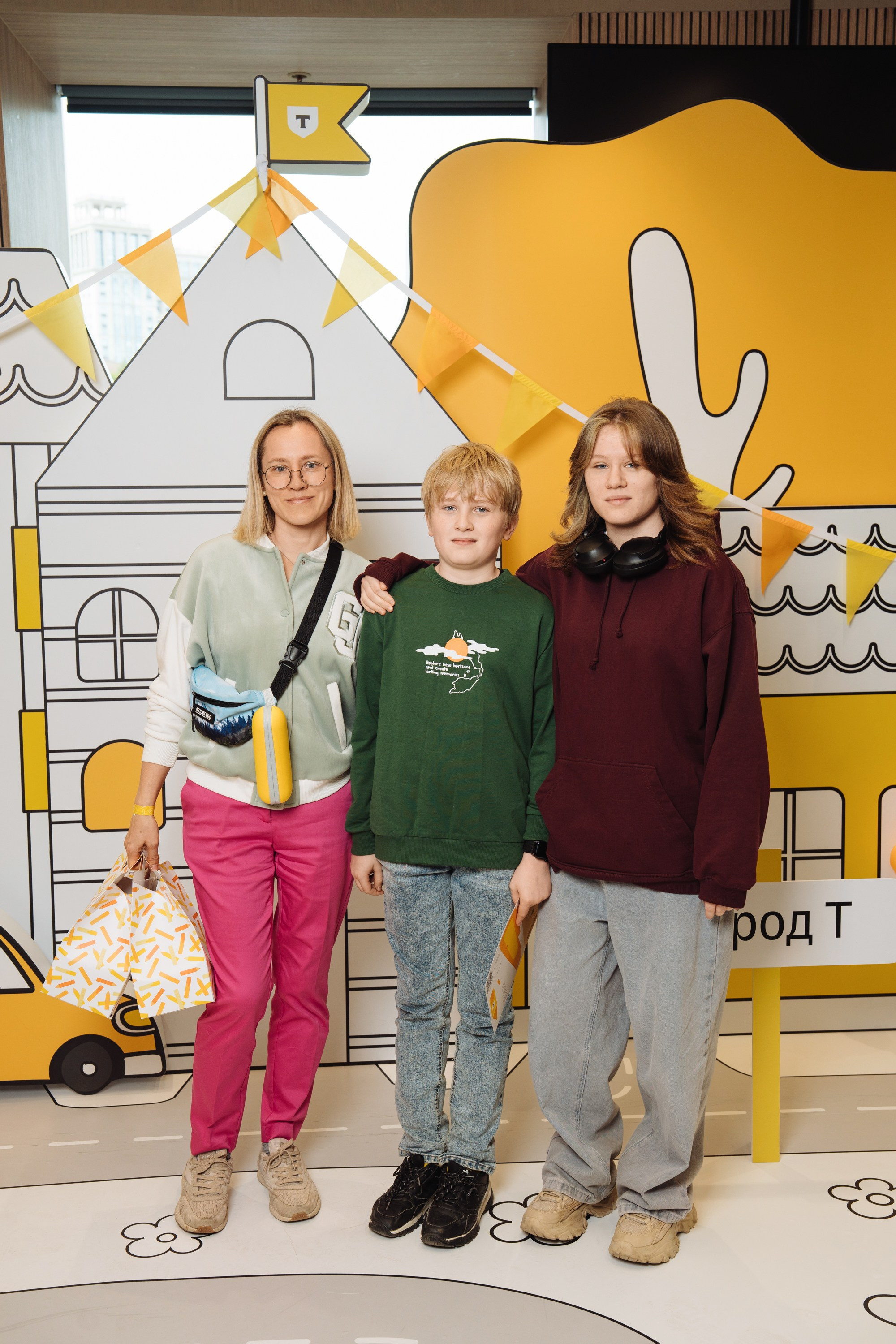 Kids Day 2026. Рекламный фотограф Москва — рекламная и бренд-съёмка | Polyakov