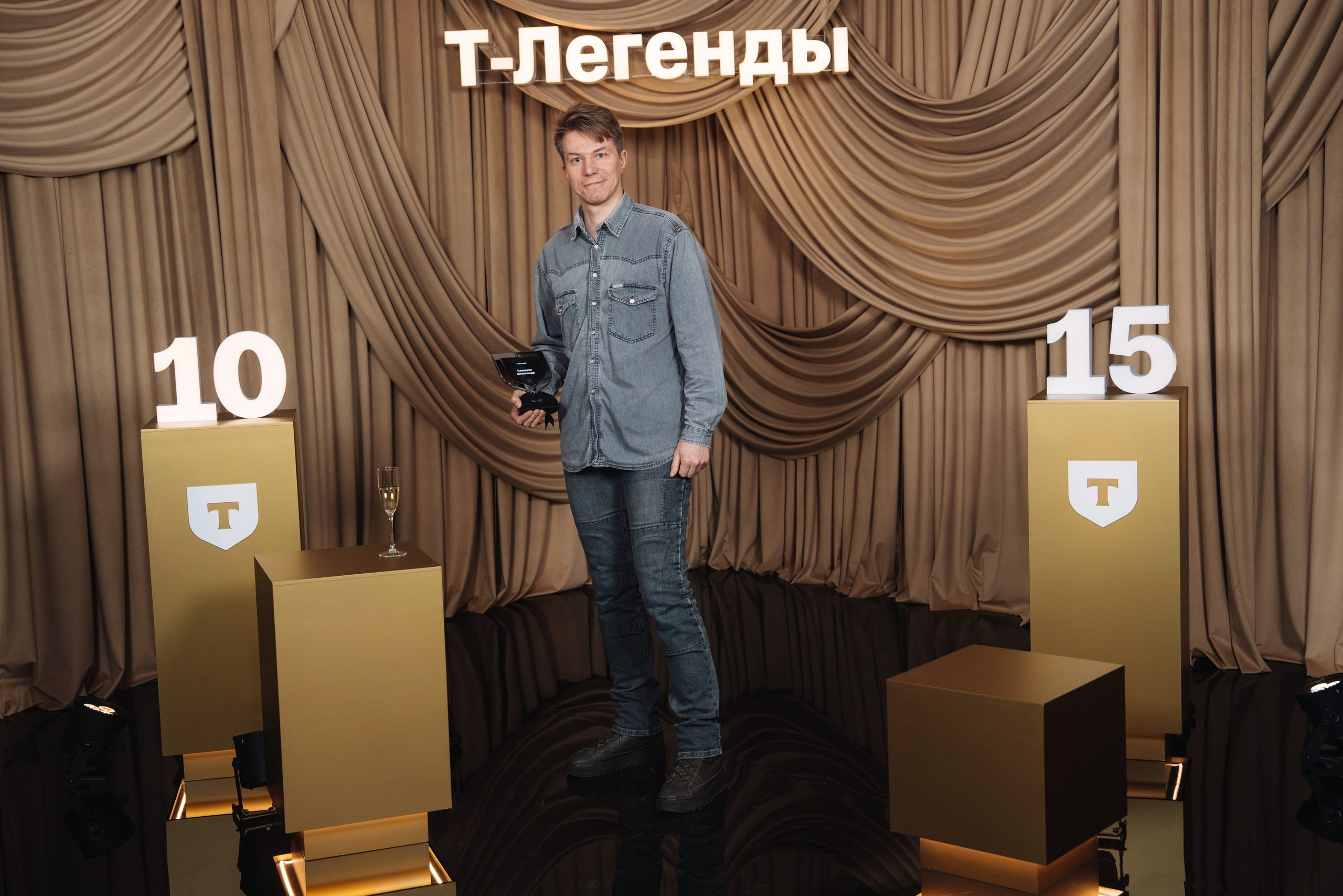 Т-Легенды 2025. Рекламный фотограф Москва — рекламная и бренд-съёмка | Polyakov