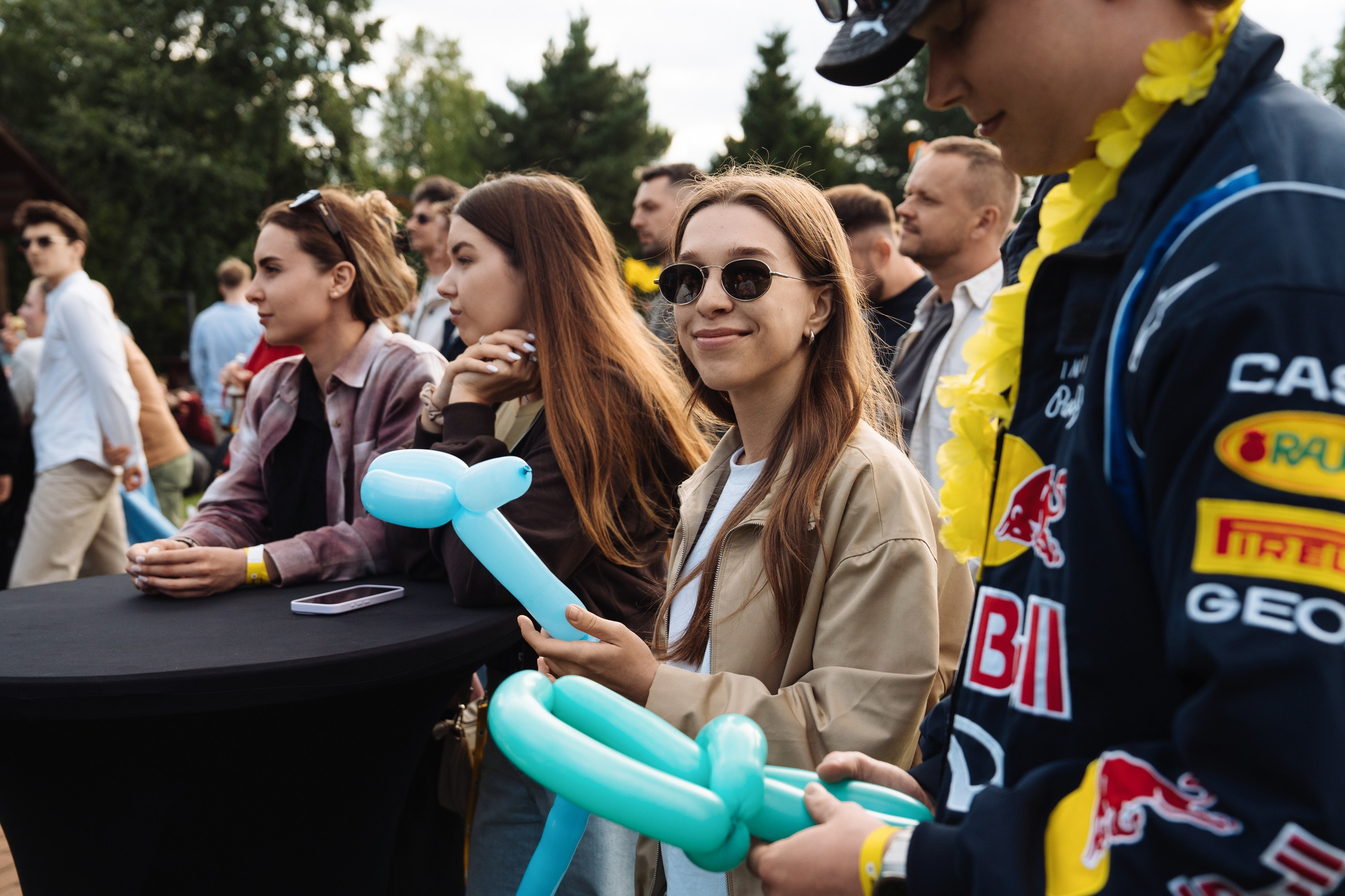 Summer corporate. Рекламный фотограф Москва — рекламная и бренд-съёмка | Polyakov