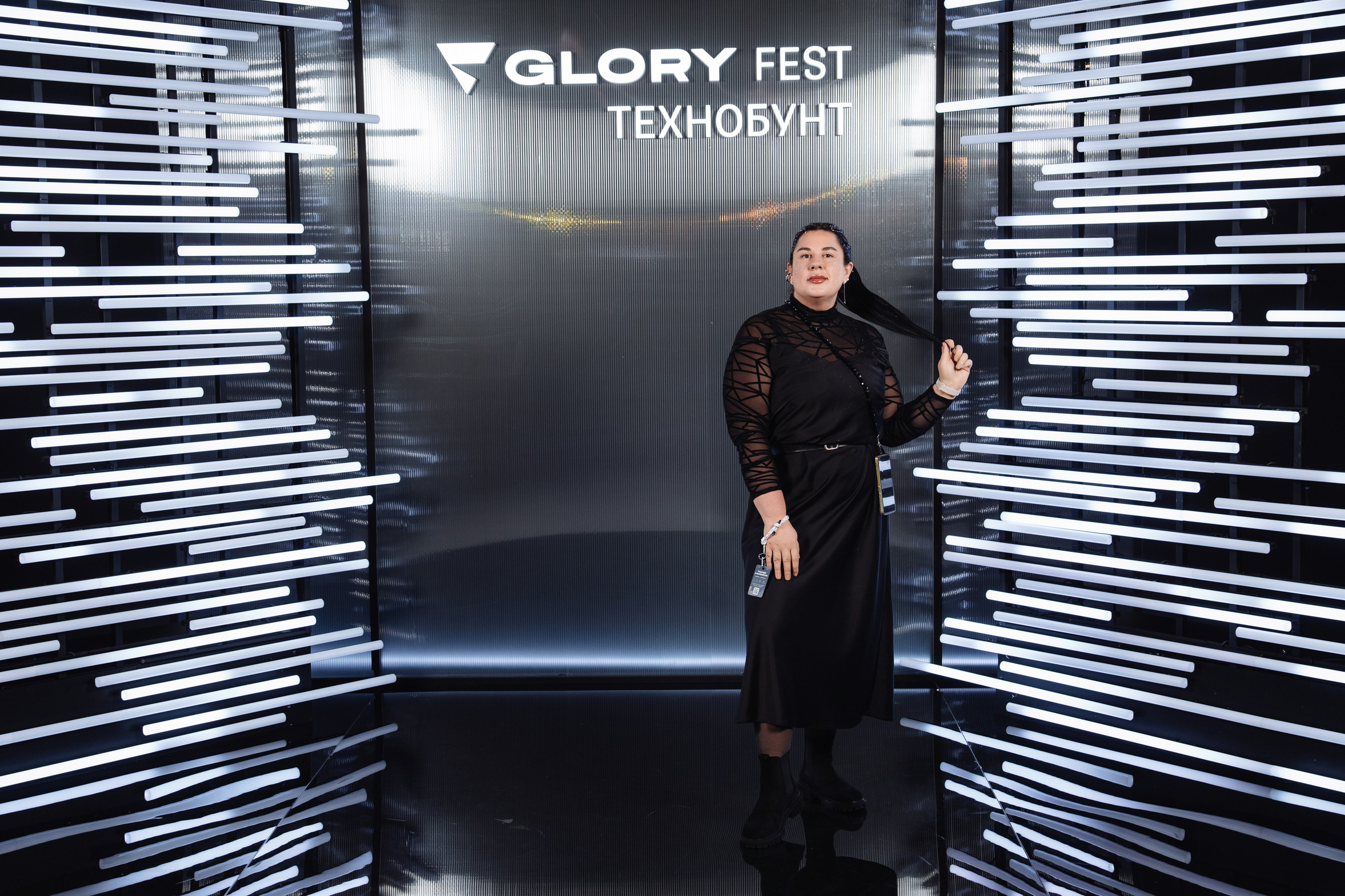 Glory 2025. Рекламный фотограф Москва — рекламная и бренд-съёмка | Polyakov