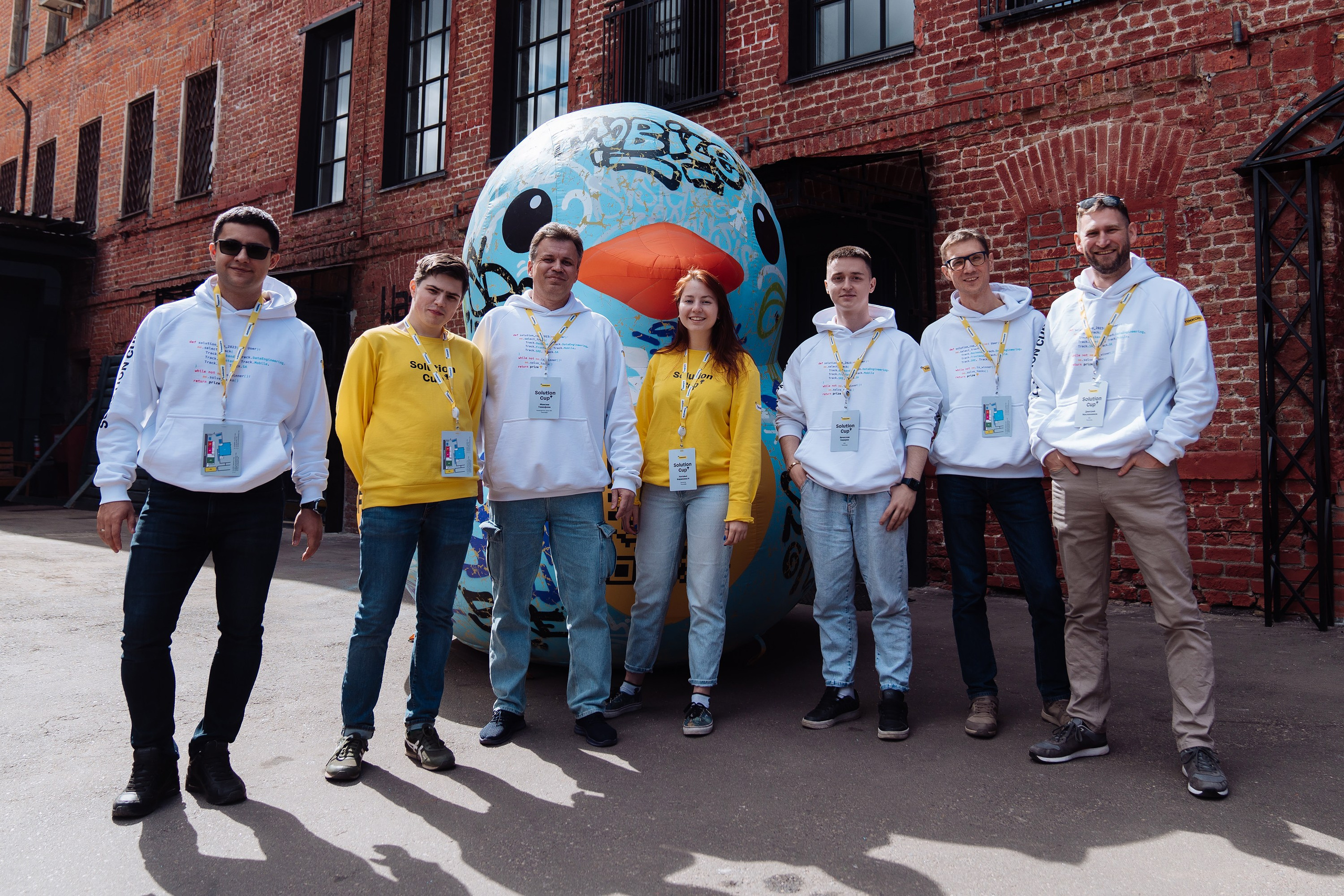 Tinkoff Solution Club. Рекламный фотограф Москва — рекламная и бренд-съёмка | Polyakov