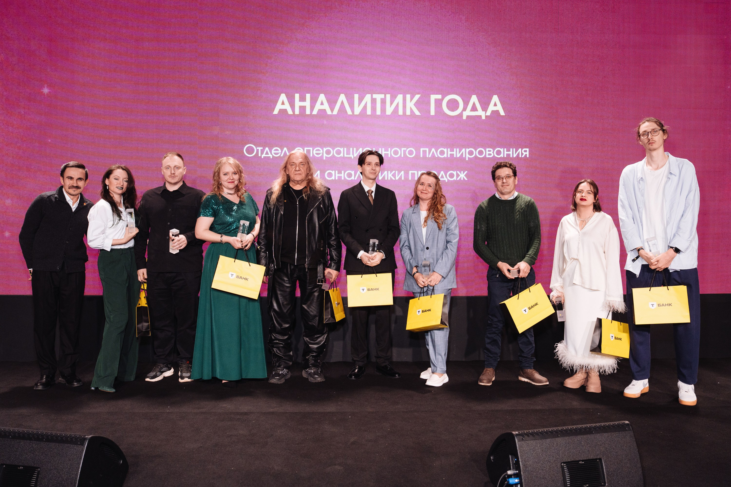 Best Seller. Рекламный фотограф Москва — рекламная и бренд-съёмка | Polyakov