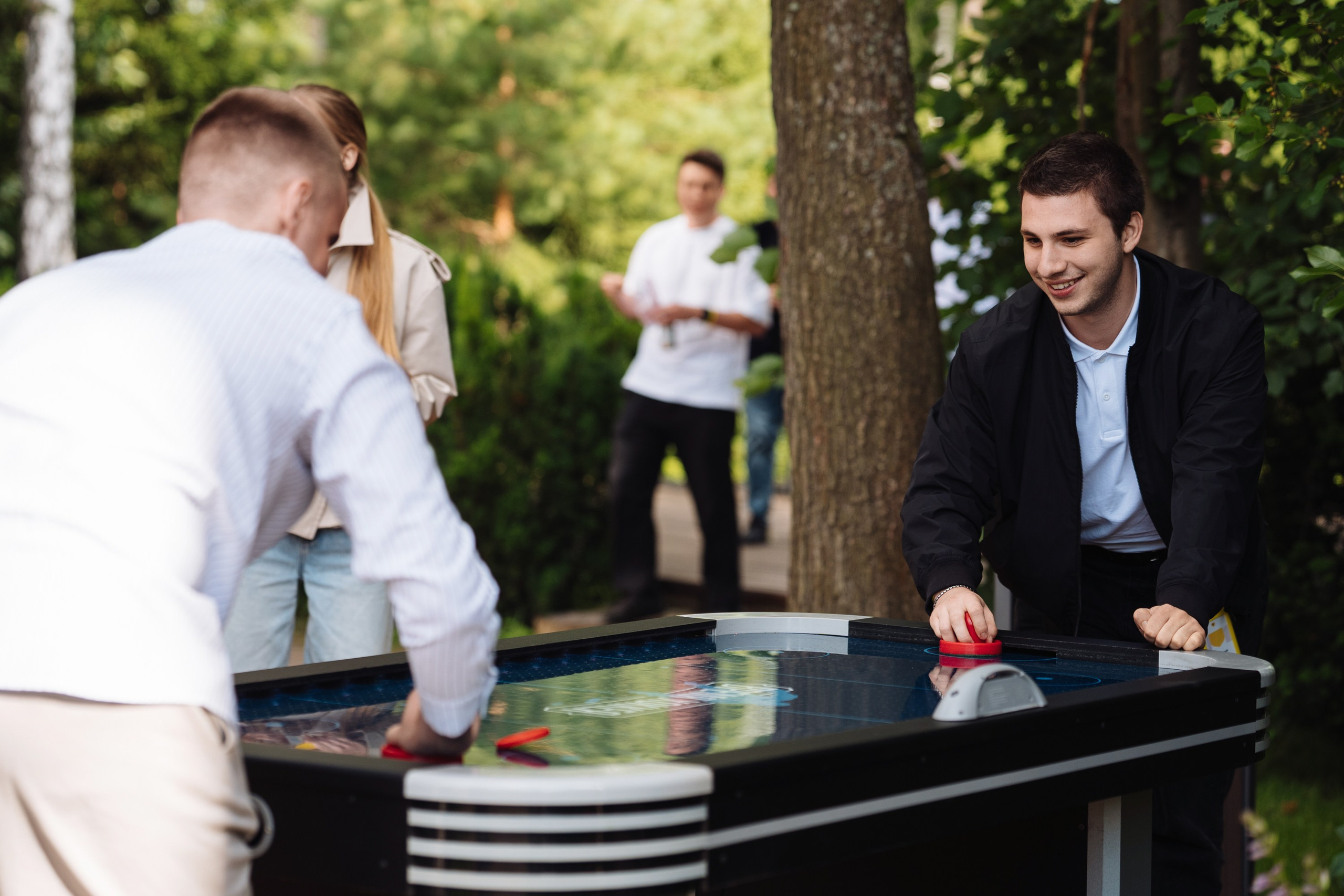 Summer corporate. Рекламный фотограф Москва — рекламная и бренд-съёмка | Polyakov