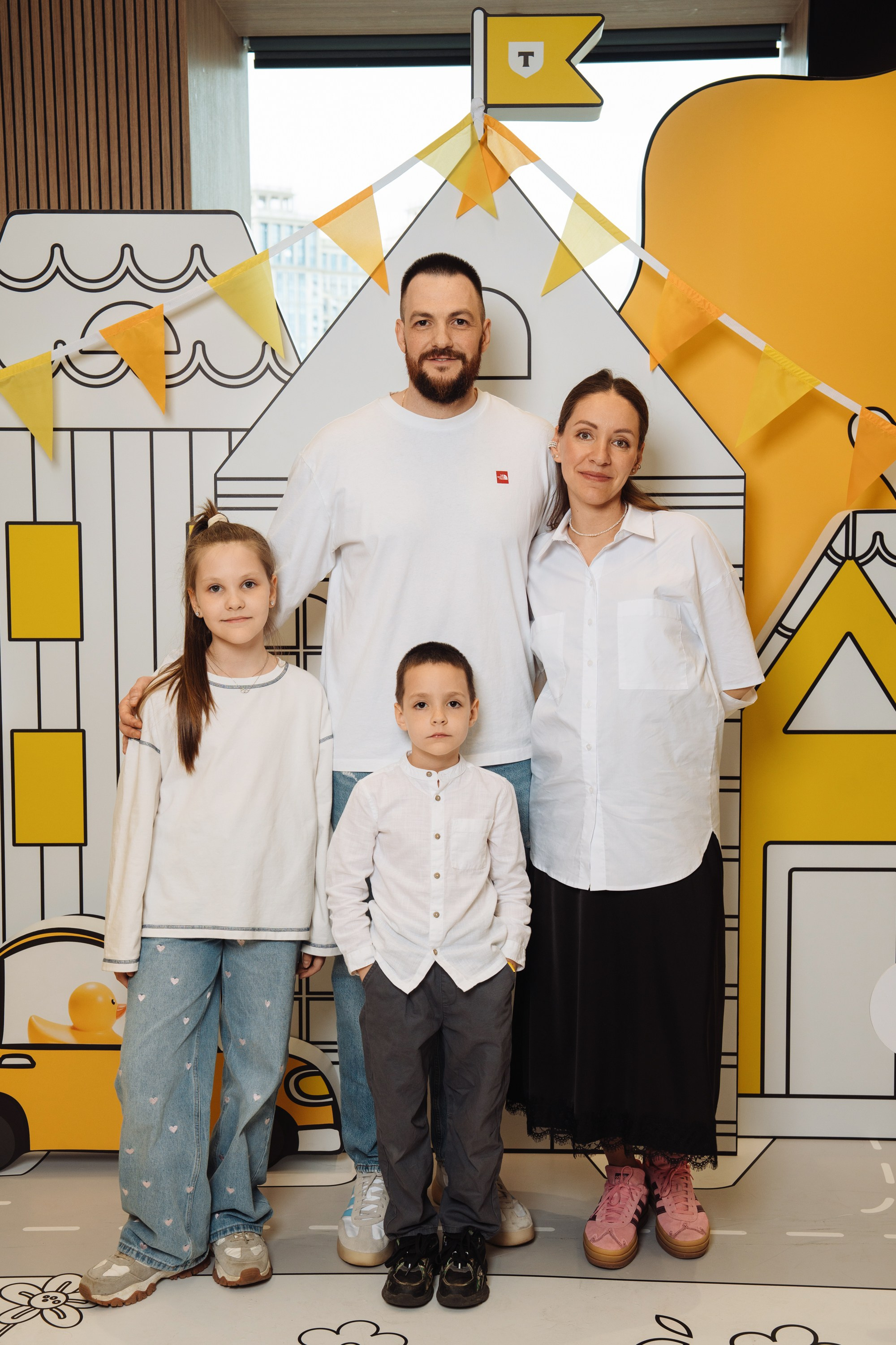 Kids Day 2026. Рекламный фотограф Москва — рекламная и бренд-съёмка | Polyakov