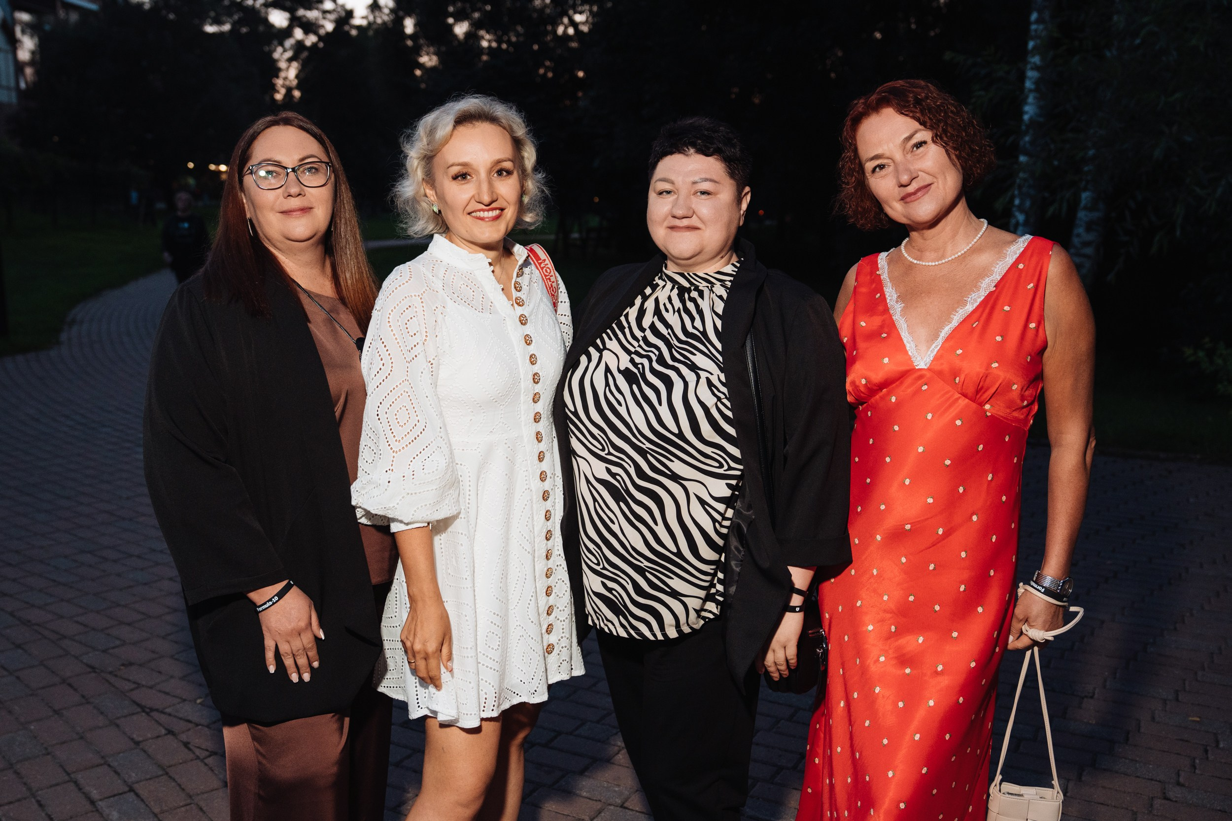 Summer corporate. Рекламный фотограф Москва — рекламная и бренд-съёмка | Polyakov
