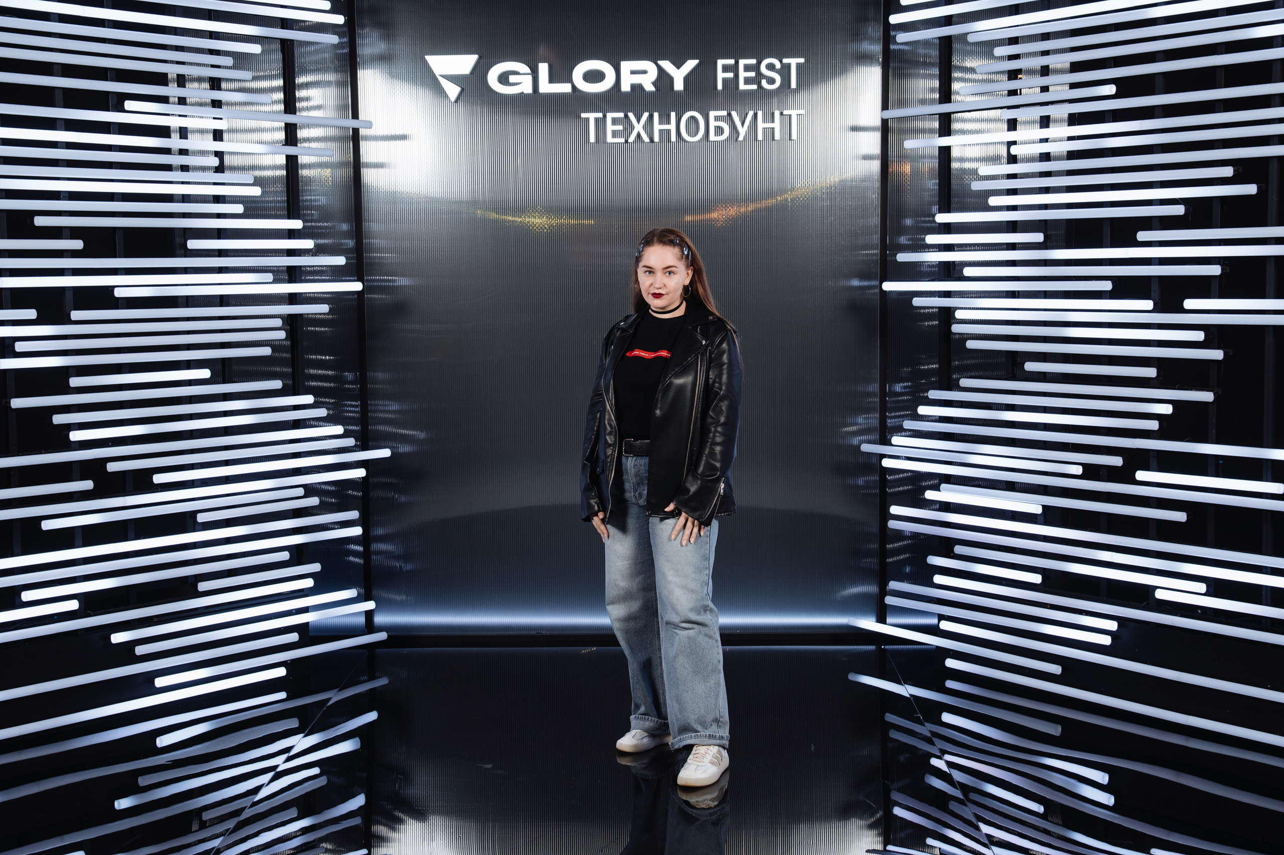 Glory 2025. Рекламный фотограф Москва — рекламная и бренд-съёмка | Polyakov