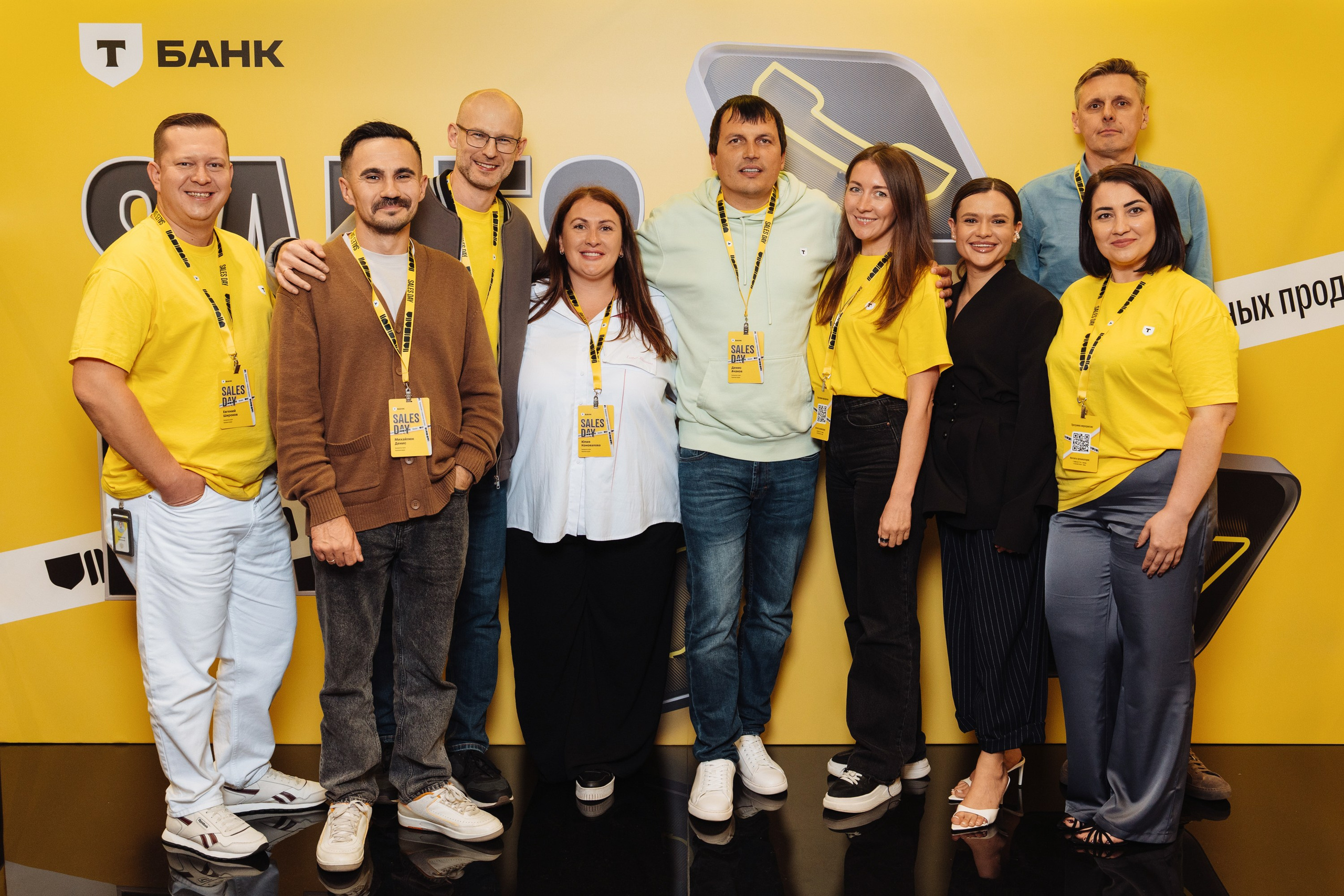 Sales day 2025. Рекламный фотограф Москва — рекламная и бренд-съёмка | Polyakov