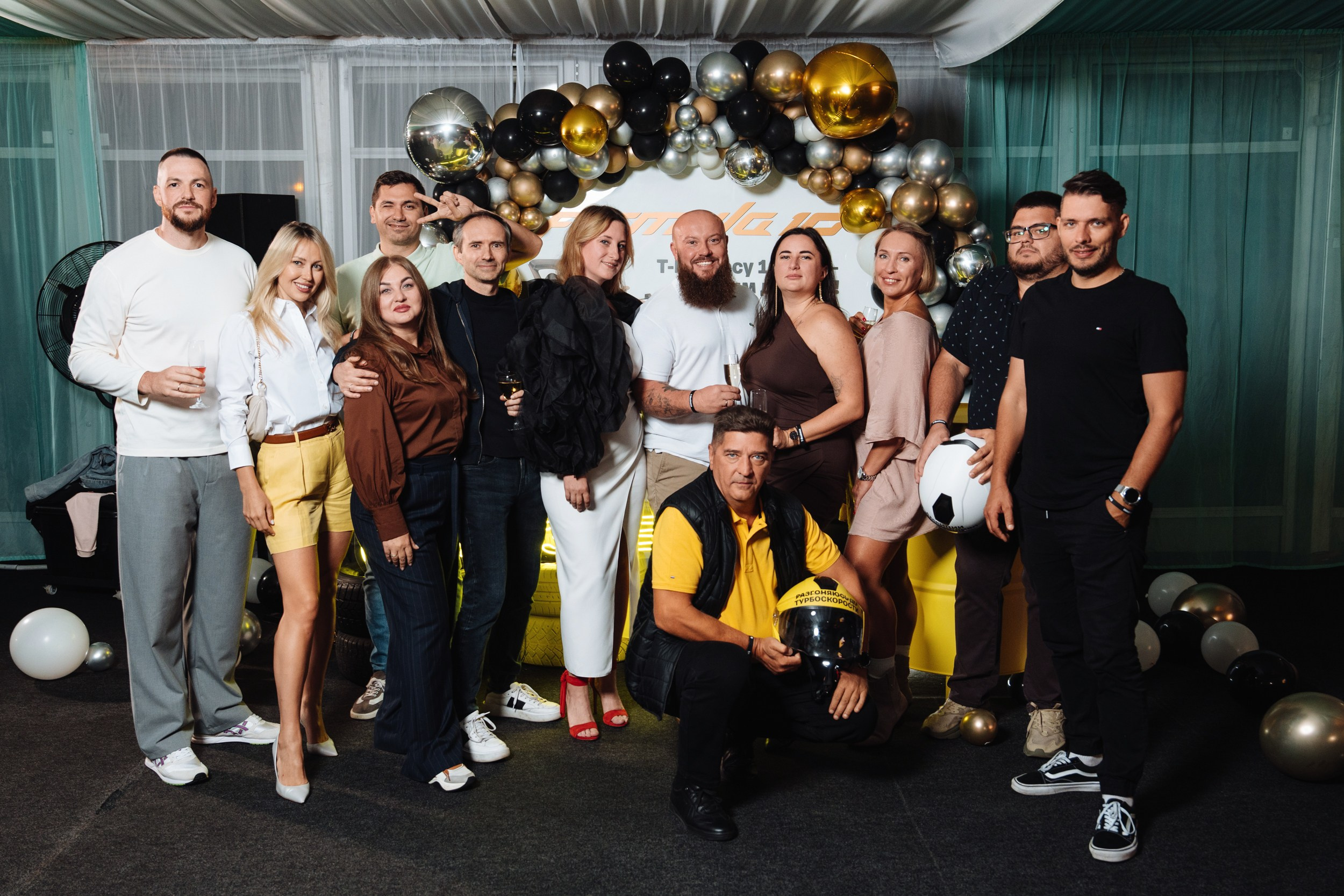 Summer corporate. Рекламный фотограф Москва — рекламная и бренд-съёмка | Polyakov