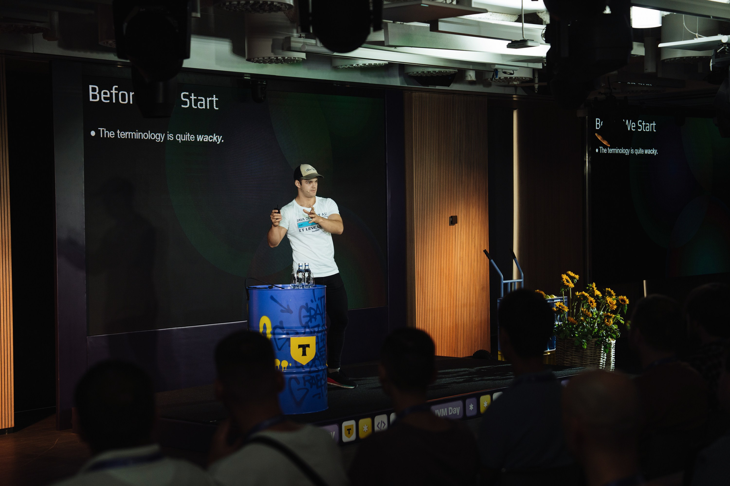 JVM Day 2025. Рекламный фотограф Москва — рекламная и бренд-съёмка | Polyakov