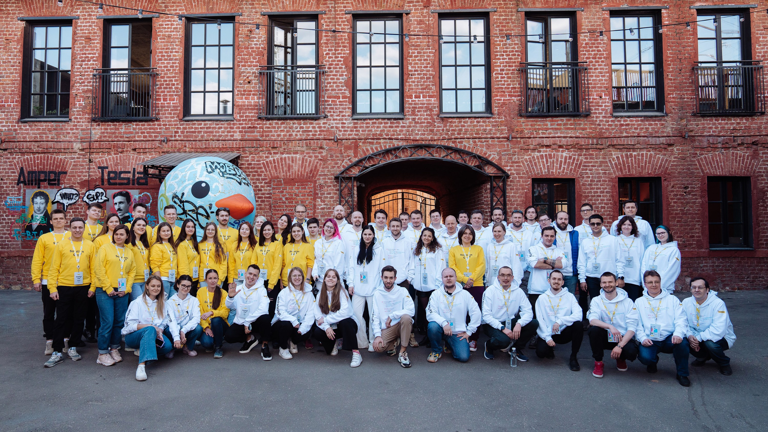 Tinkoff Solution Club. Рекламный фотограф Москва — рекламная и бренд-съёмка | Polyakov