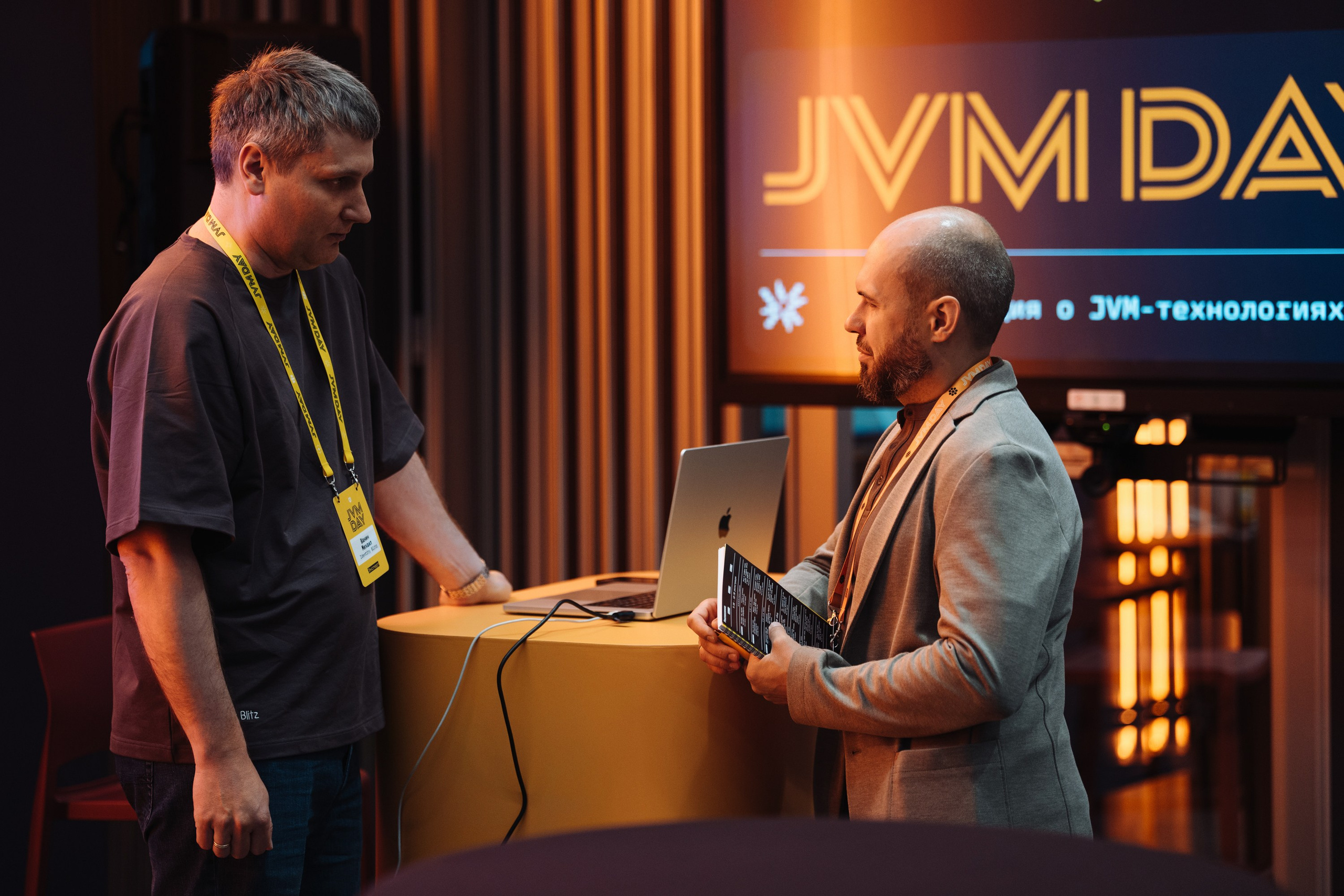 JVM DAY 2026. Рекламный фотограф Москва — рекламная и бренд-съёмка | Polyakov