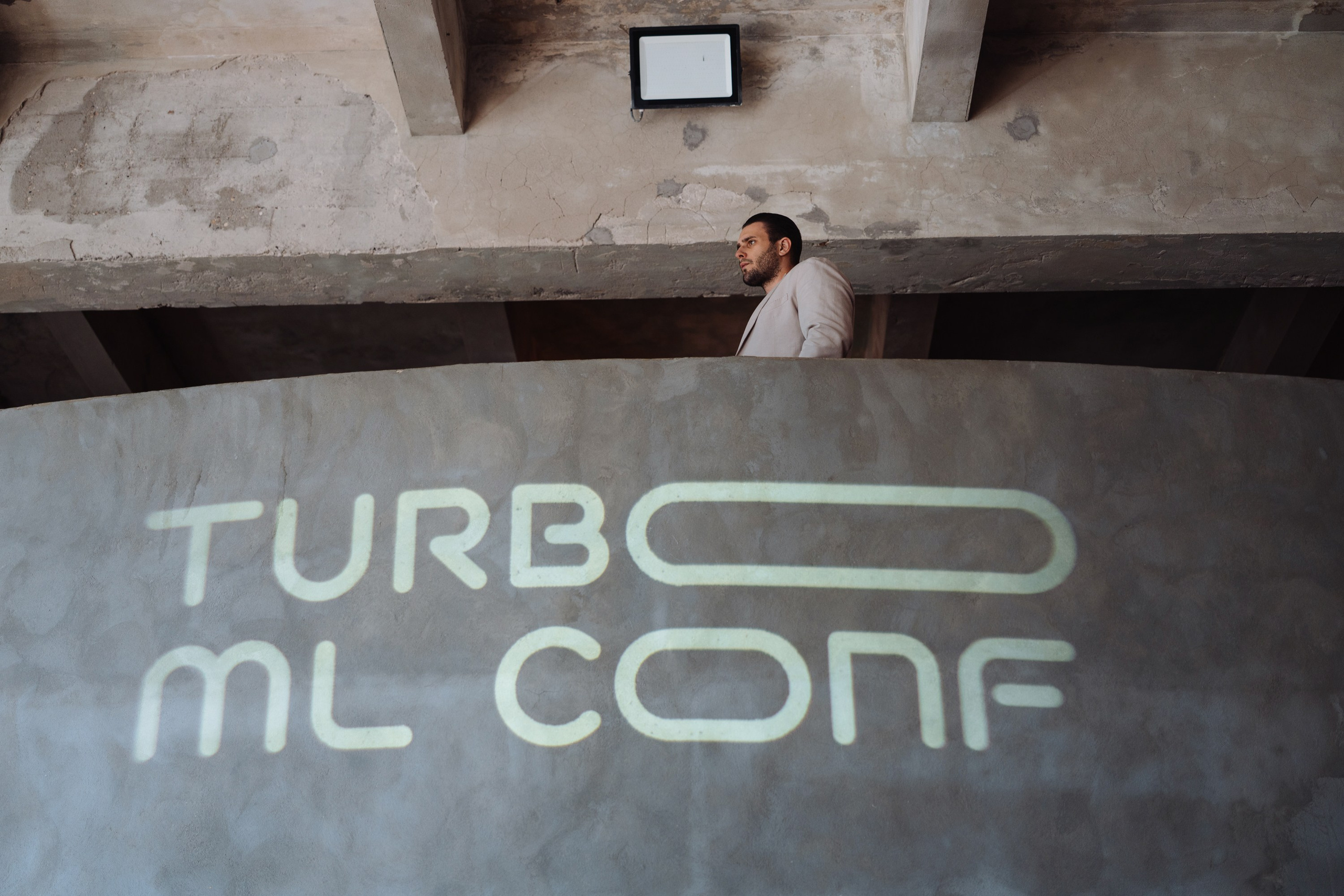 Turbo ML conf 2026. Рекламный фотограф Москва — рекламная и бренд-съёмка | Polyakov