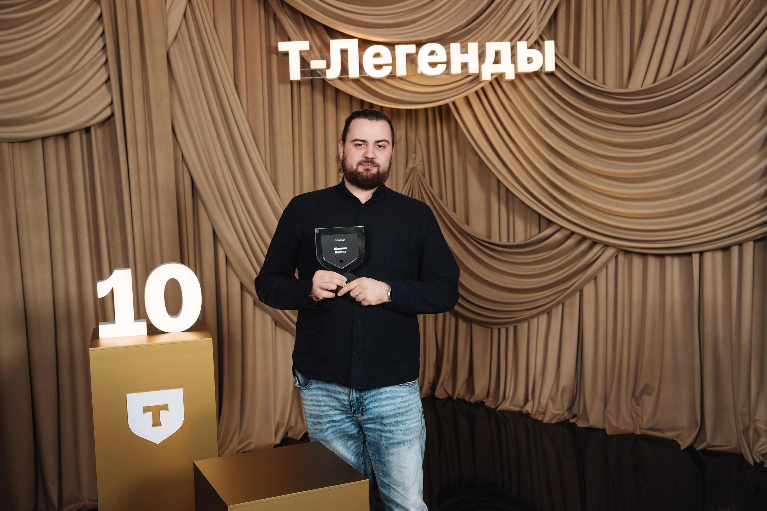 Т-Легенды 2025. Рекламный фотограф Москва — рекламная и бренд-съёмка | Polyakov