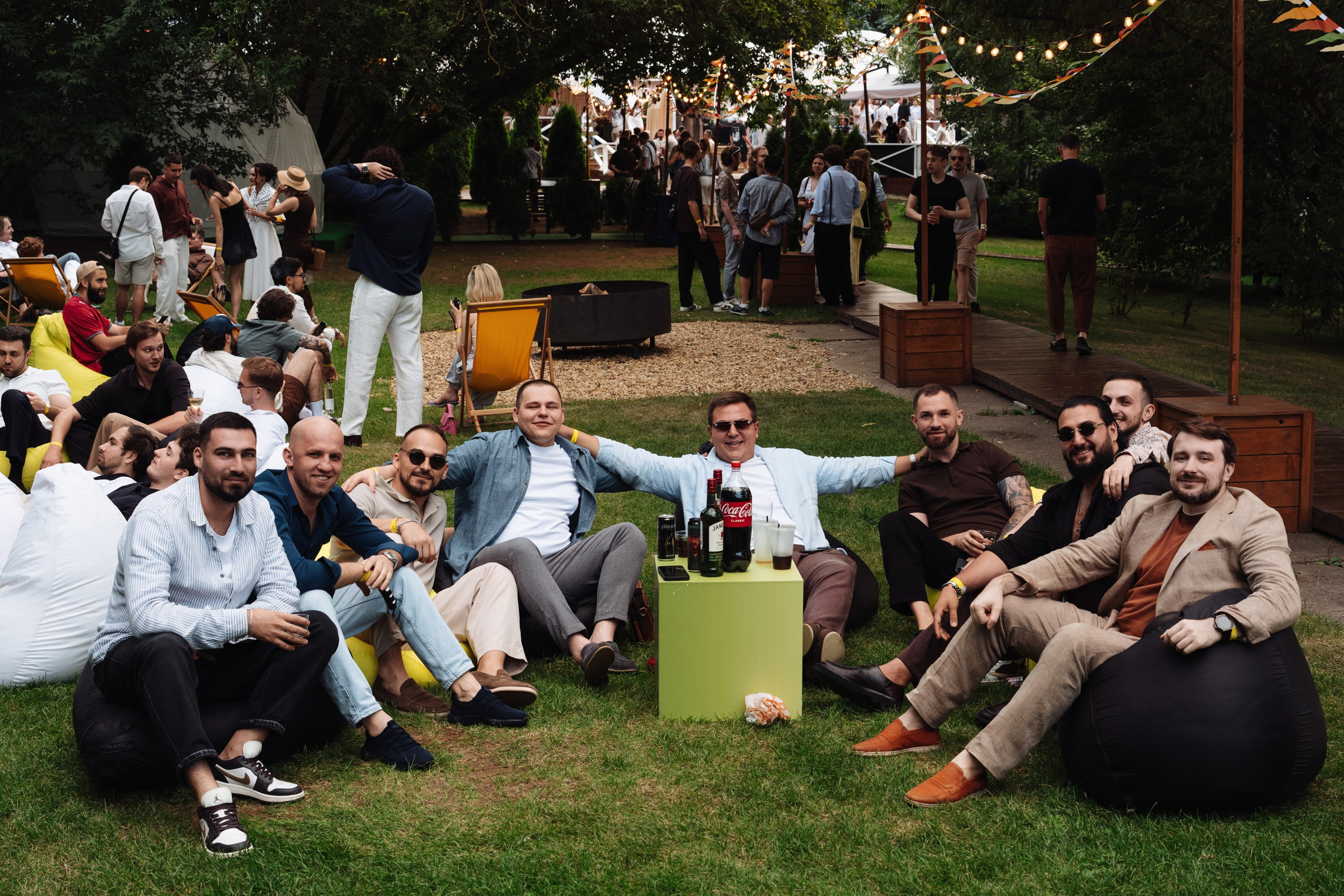 Summer corporate. Рекламный фотограф Москва — рекламная и бренд-съёмка | Polyakov