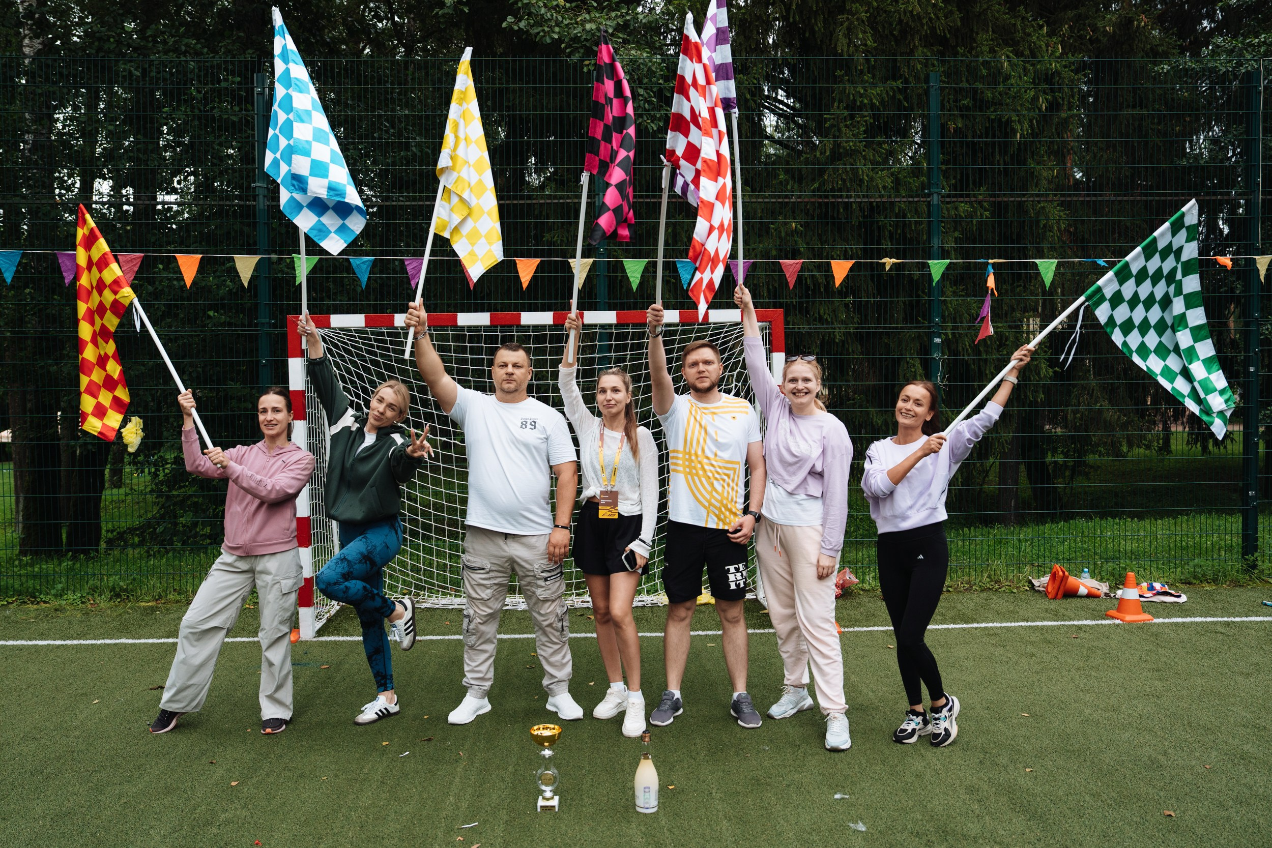 Summer corporate. Рекламный фотограф Москва — рекламная и бренд-съёмка | Polyakov