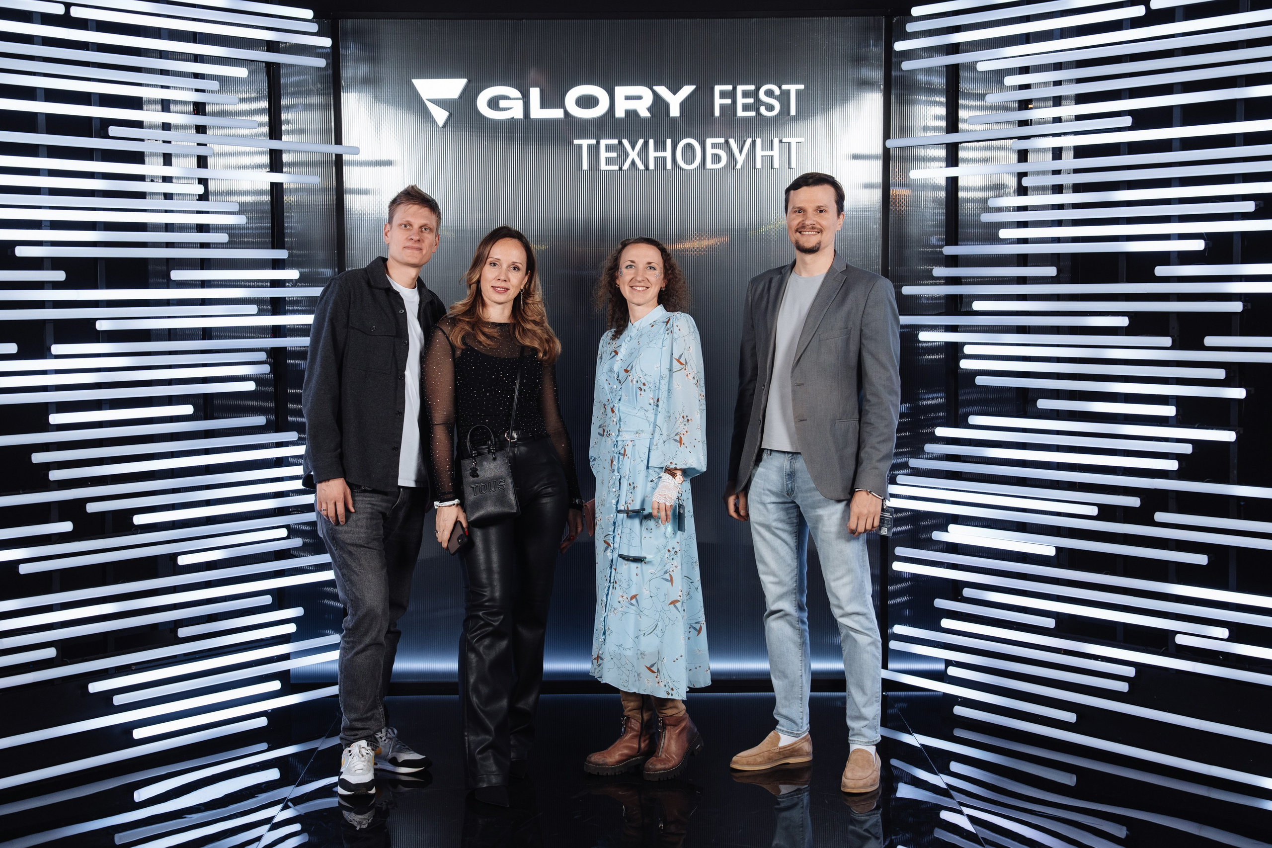 Glory 2025. Рекламный фотограф Москва — рекламная и бренд-съёмка | Polyakov