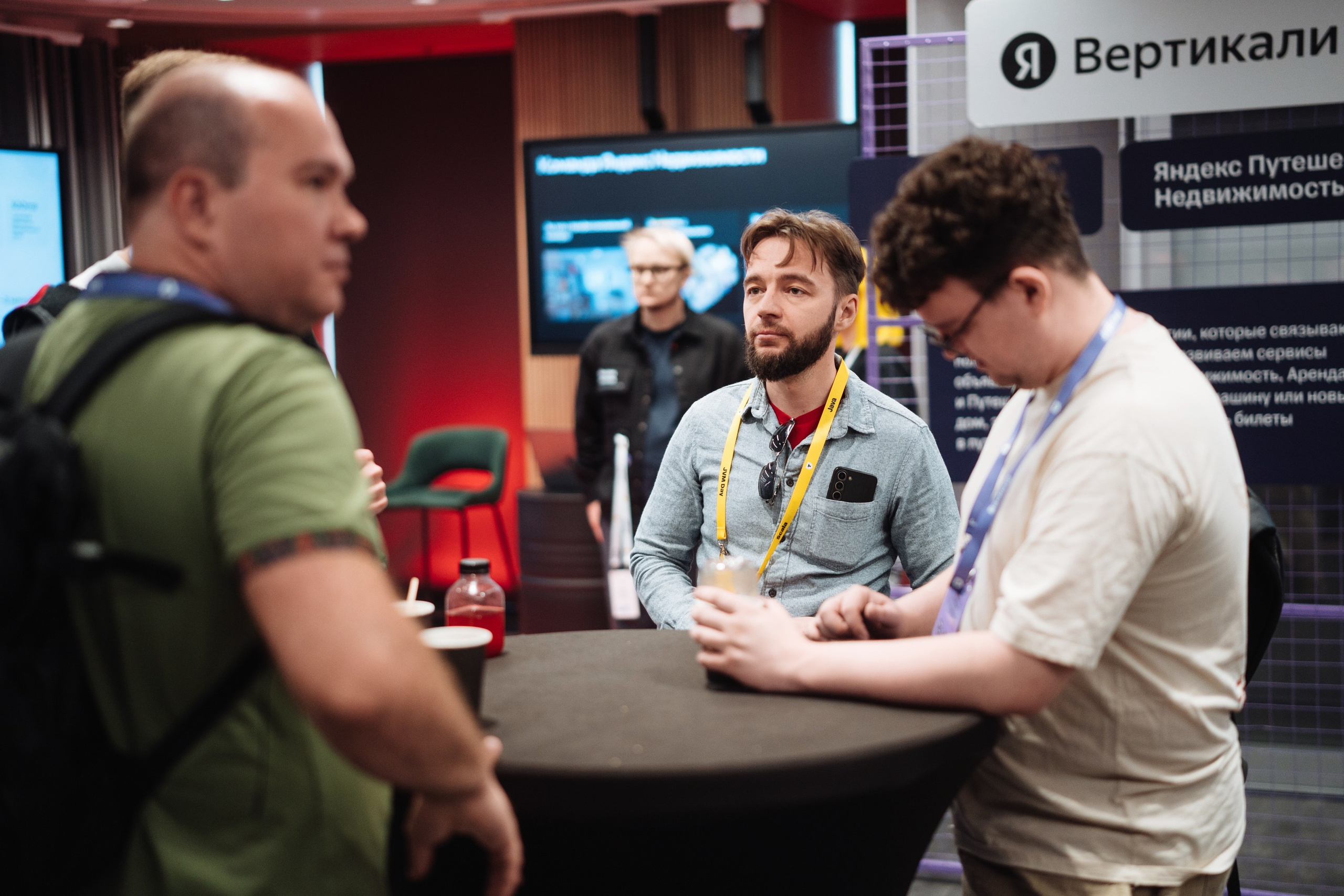 JVM Day 2025. Рекламный фотограф Москва — рекламная и бренд-съёмка | Polyakov