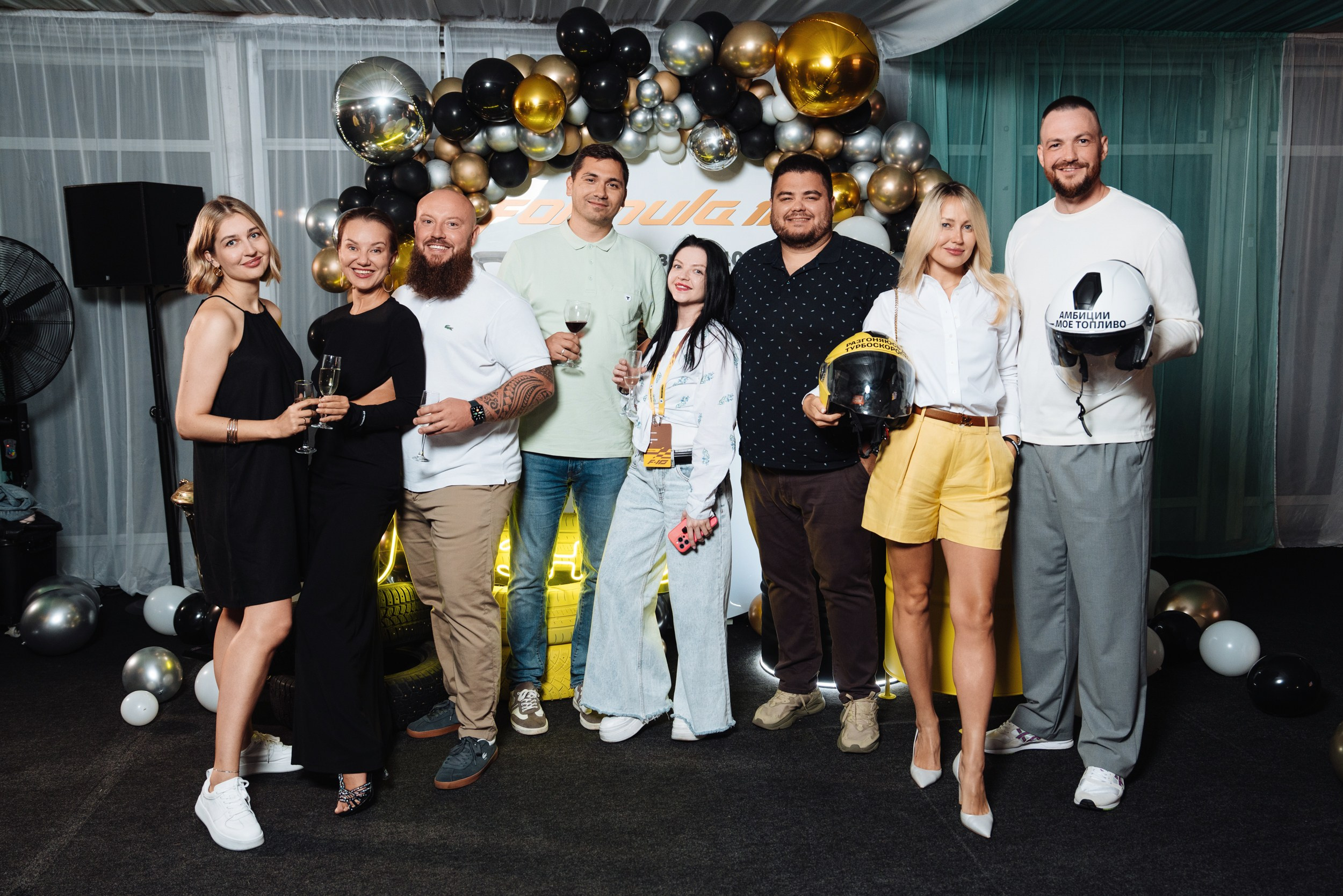 Summer corporate. Рекламный фотограф Москва — рекламная и бренд-съёмка | Polyakov