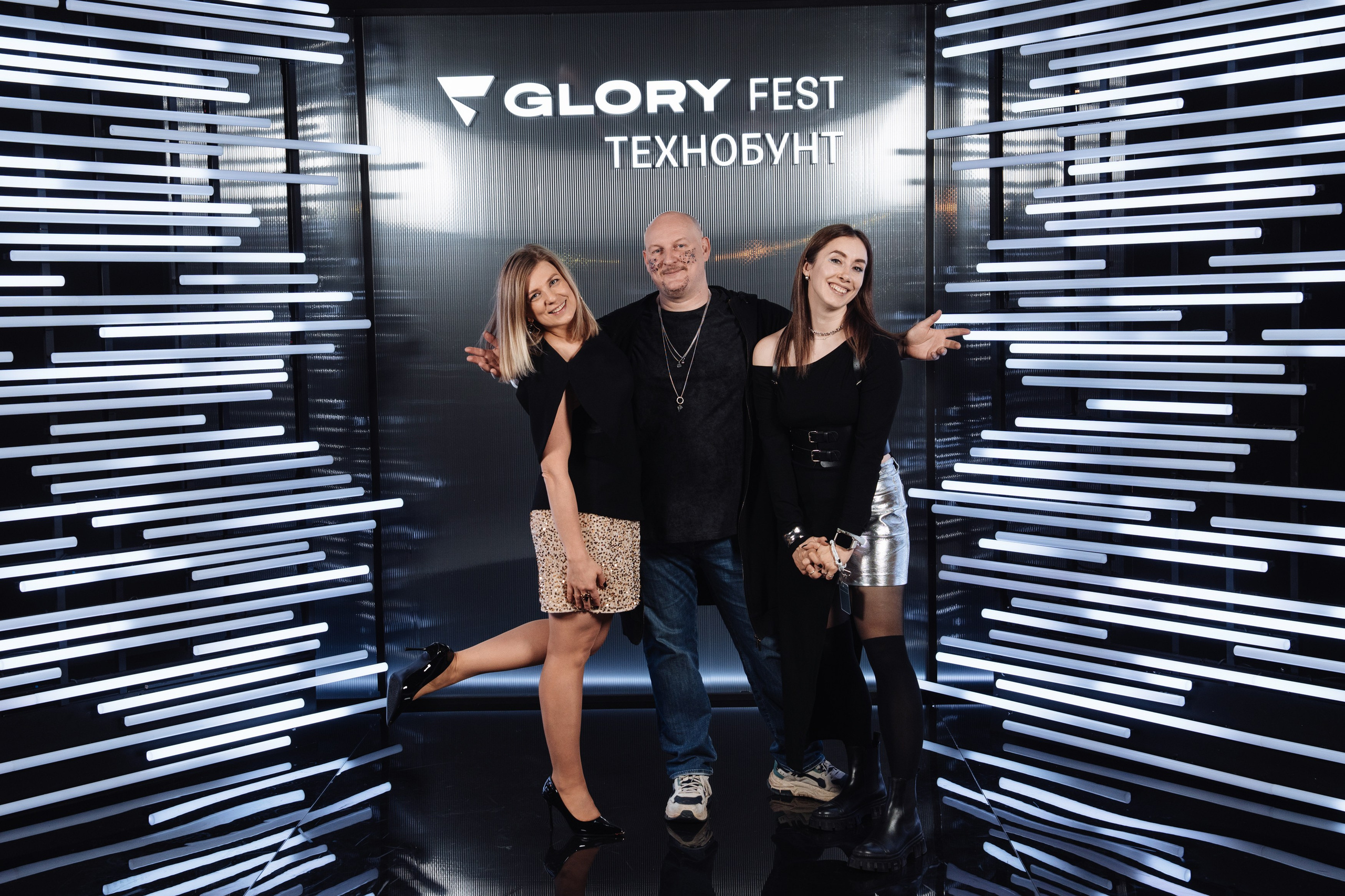 Glory 2025. Рекламный фотограф Москва — рекламная и бренд-съёмка | Polyakov