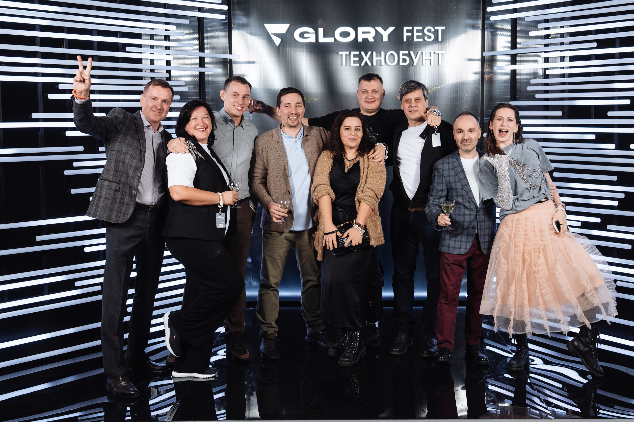 Glory 2025. Рекламный фотограф Москва — рекламная и бренд-съёмка | Polyakov
