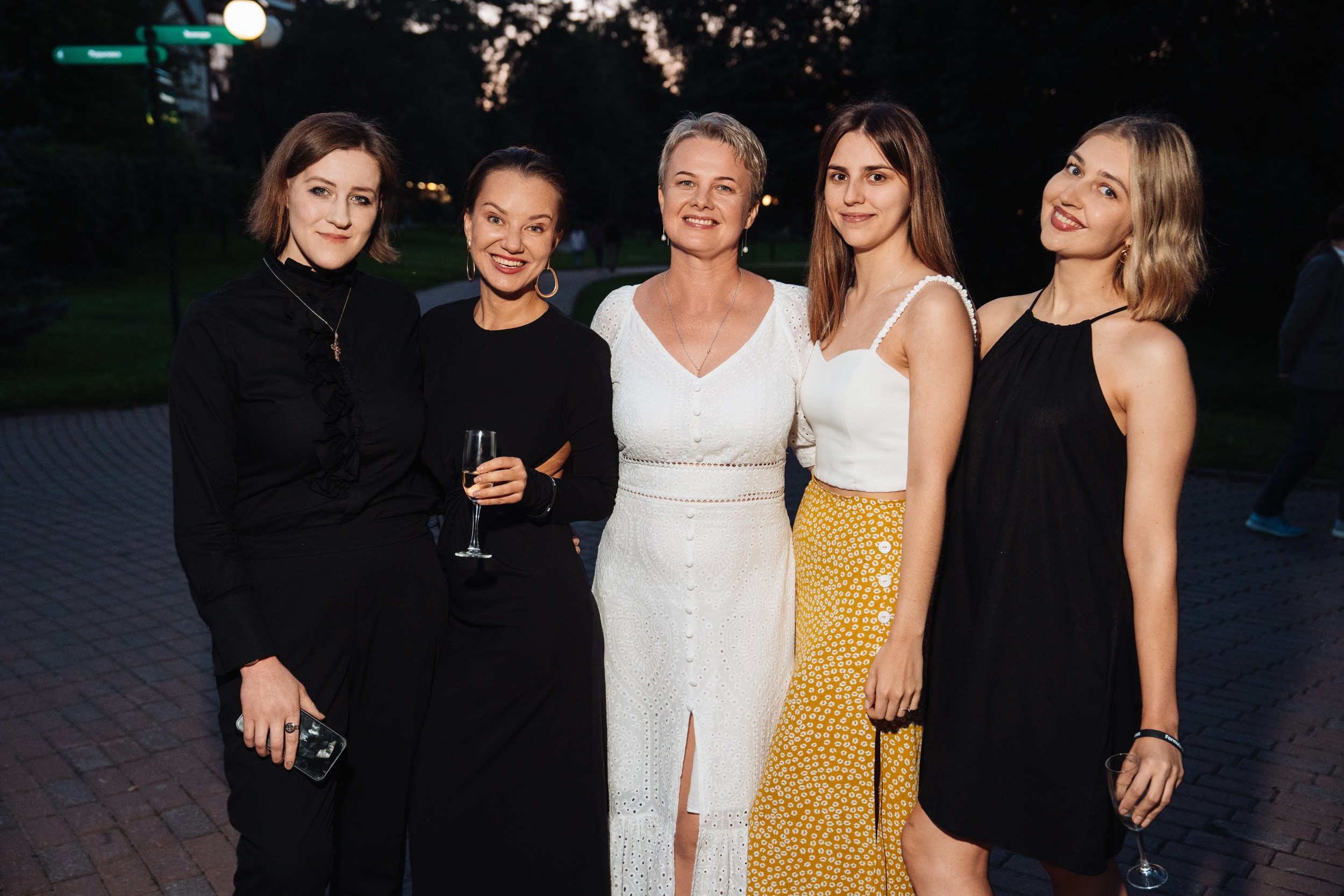 Summer corporate. Рекламный фотограф Москва — рекламная и бренд-съёмка | Polyakov