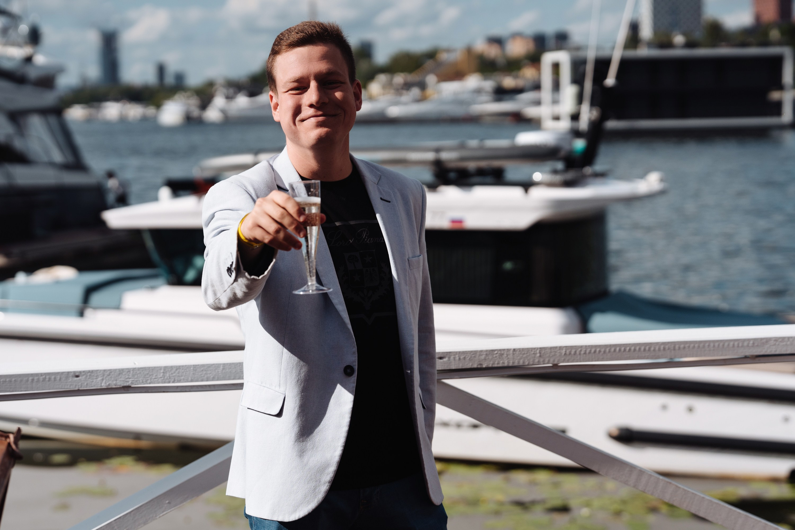 Summer corporate. Рекламный фотограф Москва — рекламная и бренд-съёмка | Polyakov