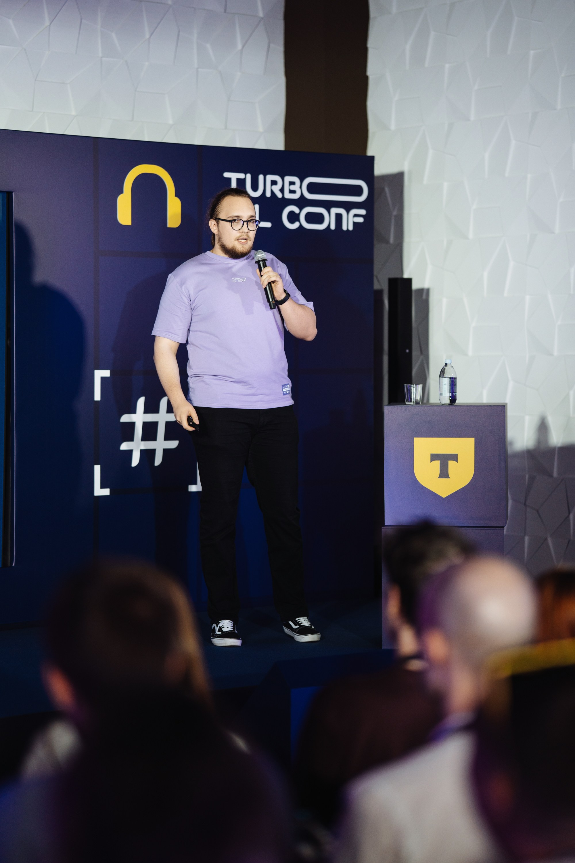Turbo ML conf 2025. Рекламный фотограф Москва — рекламная и бренд-съёмка | Polyakov