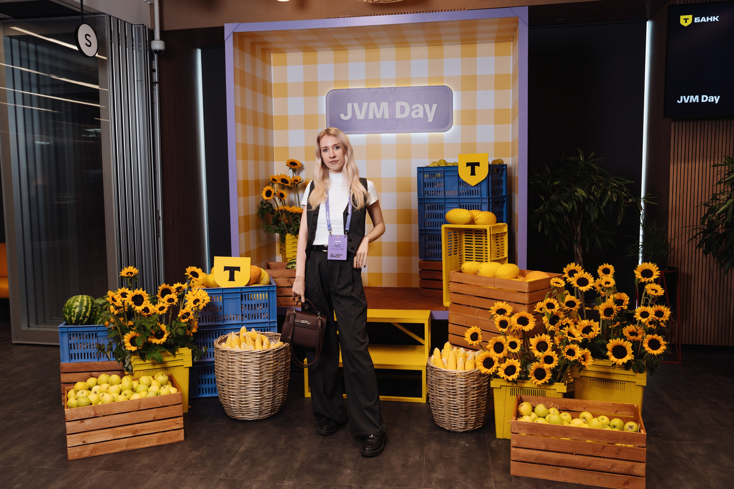 JVM Day 2025. Рекламный фотограф Москва — рекламная и бренд-съёмка | Polyakov