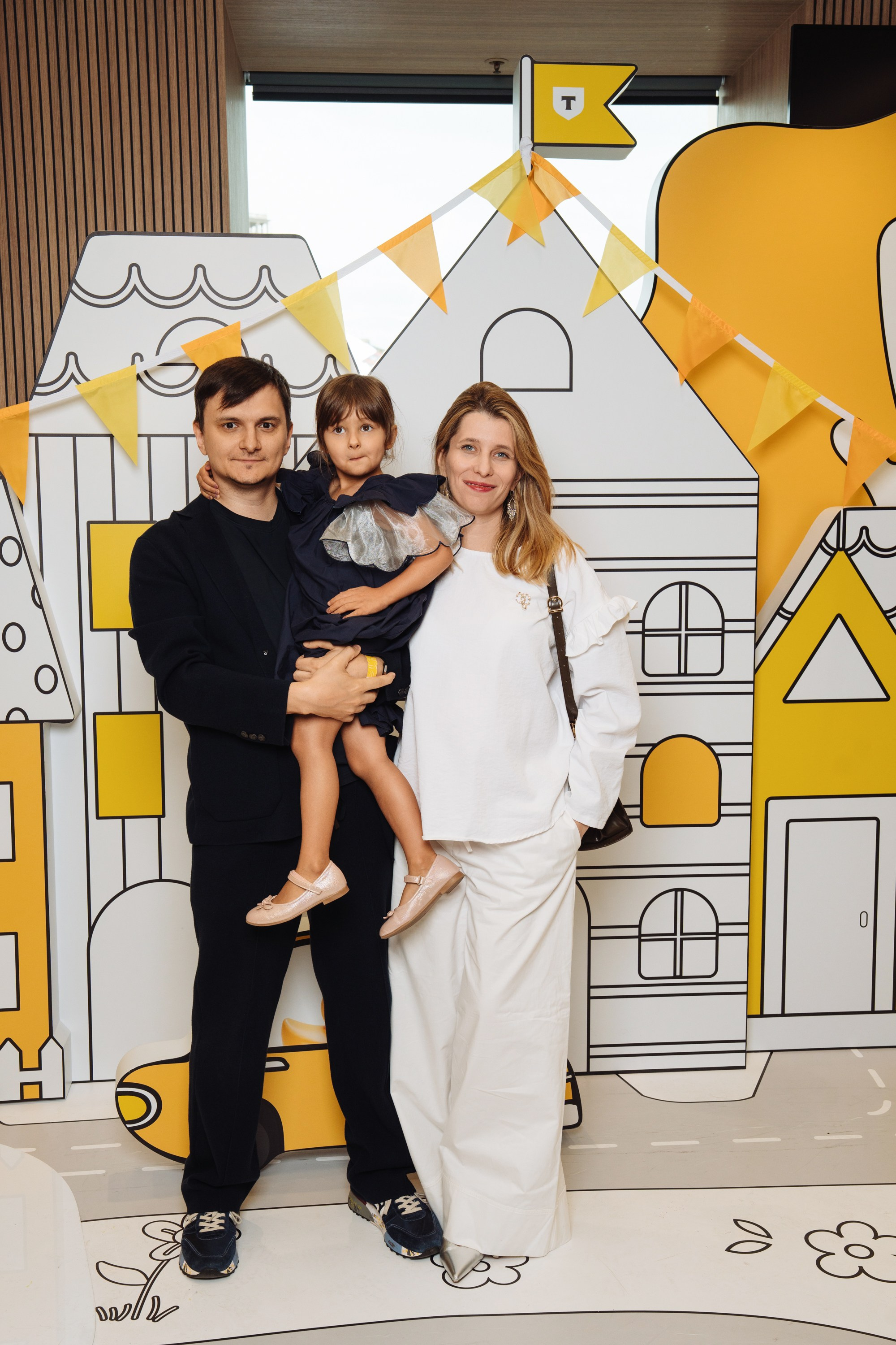 Kids Day 2026. Рекламный фотограф Москва — рекламная и бренд-съёмка | Polyakov