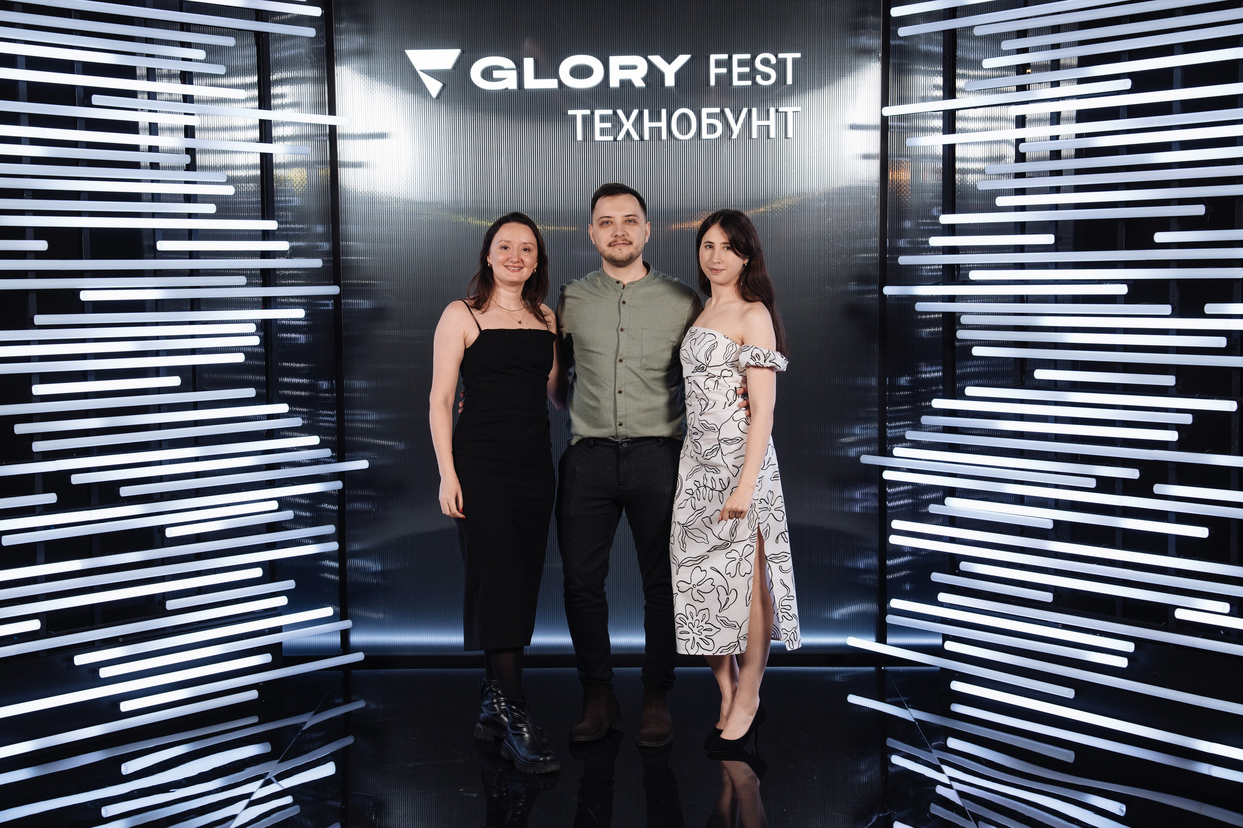 Glory 2025. Рекламный фотограф Москва — рекламная и бренд-съёмка | Polyakov