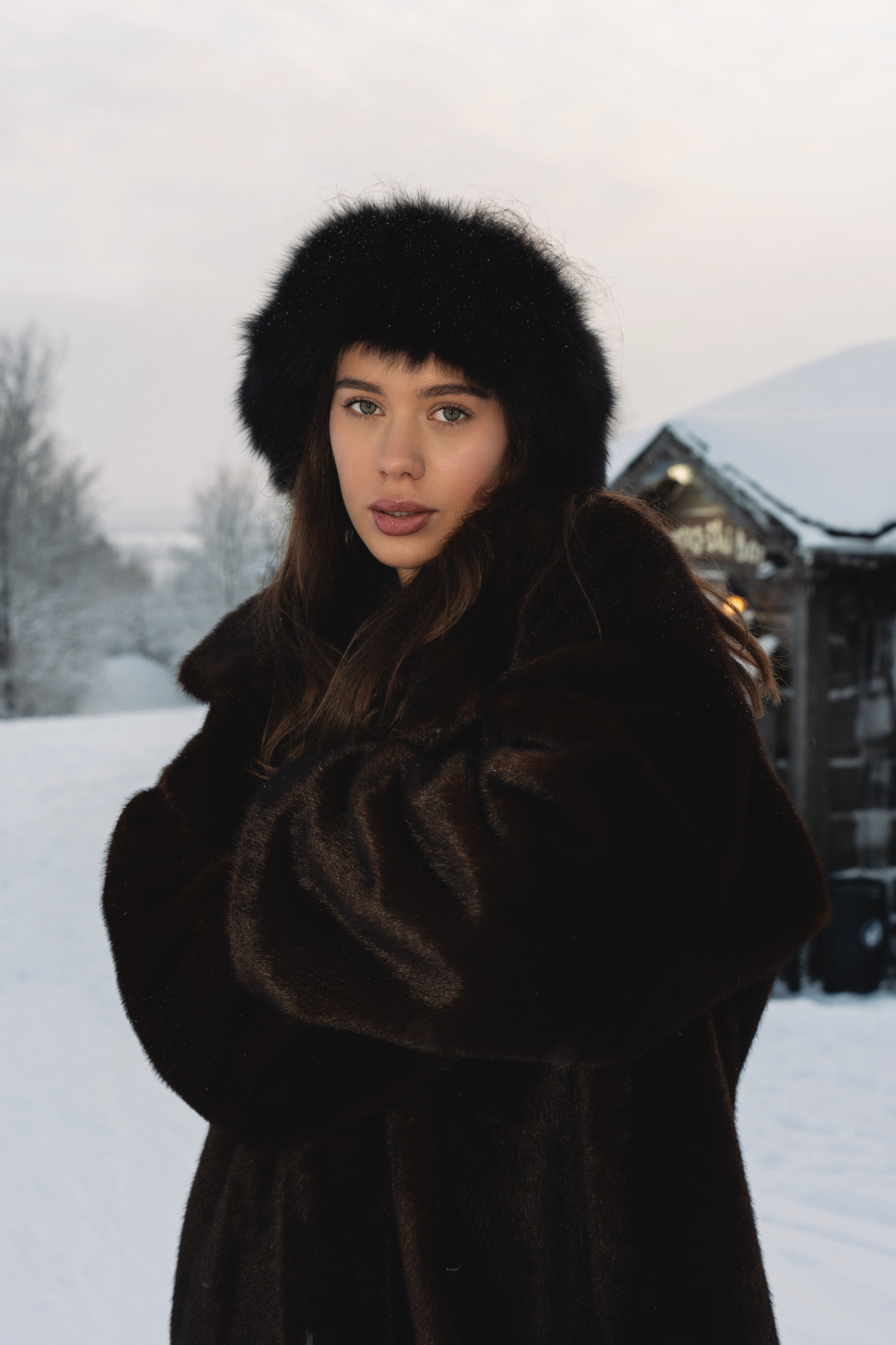 Женский портрет outdoor. Лиана Аскерова ваш фотограф в Санкт-Петербурге