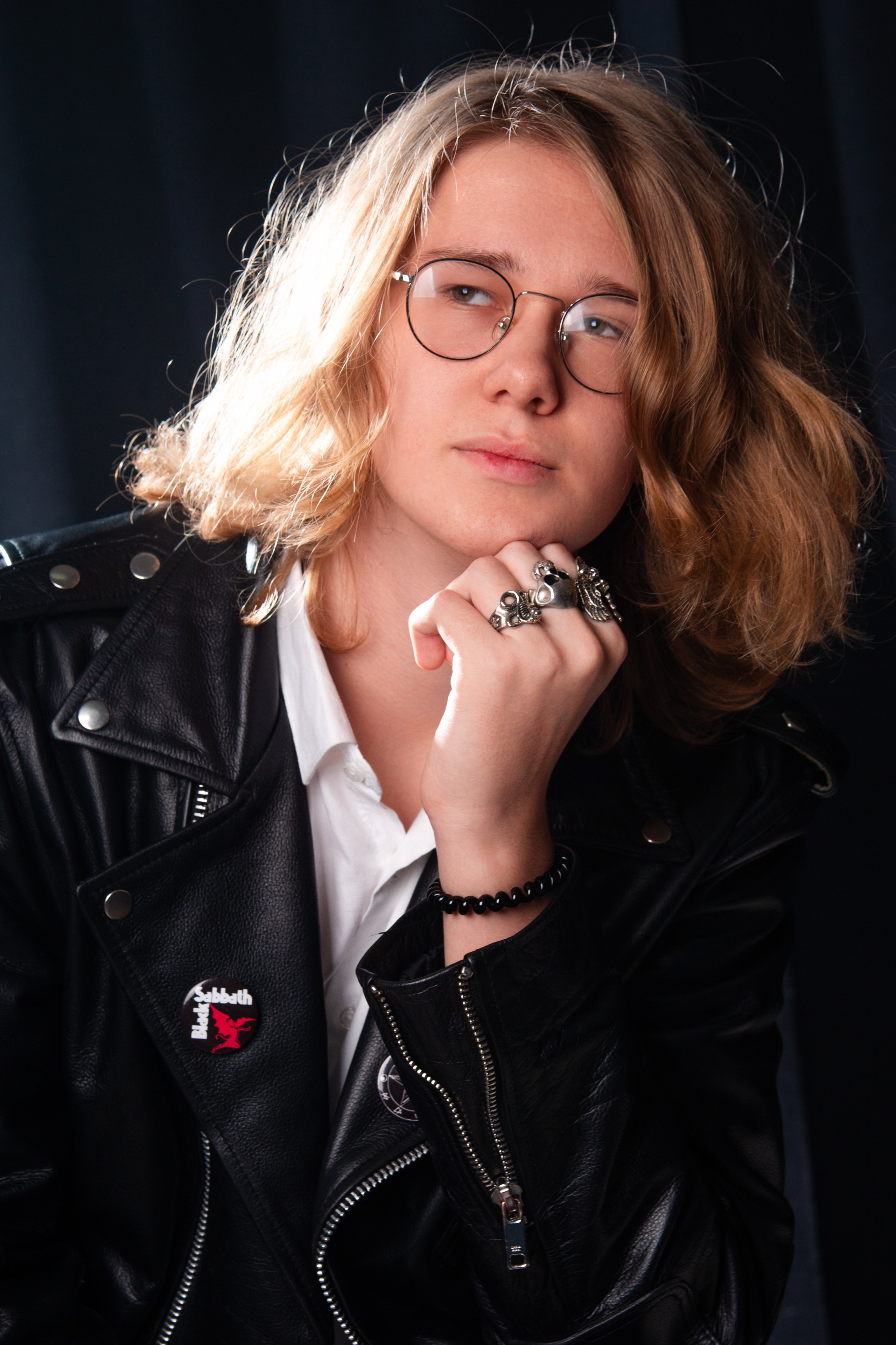 СЪЕМКА ПОРТРЕТОВ НА ЧЕРНОМ ФОНЕ + ДЫМ. ТВОЙ АЛЬБОМ / ТВОИ ПРАВИЛА