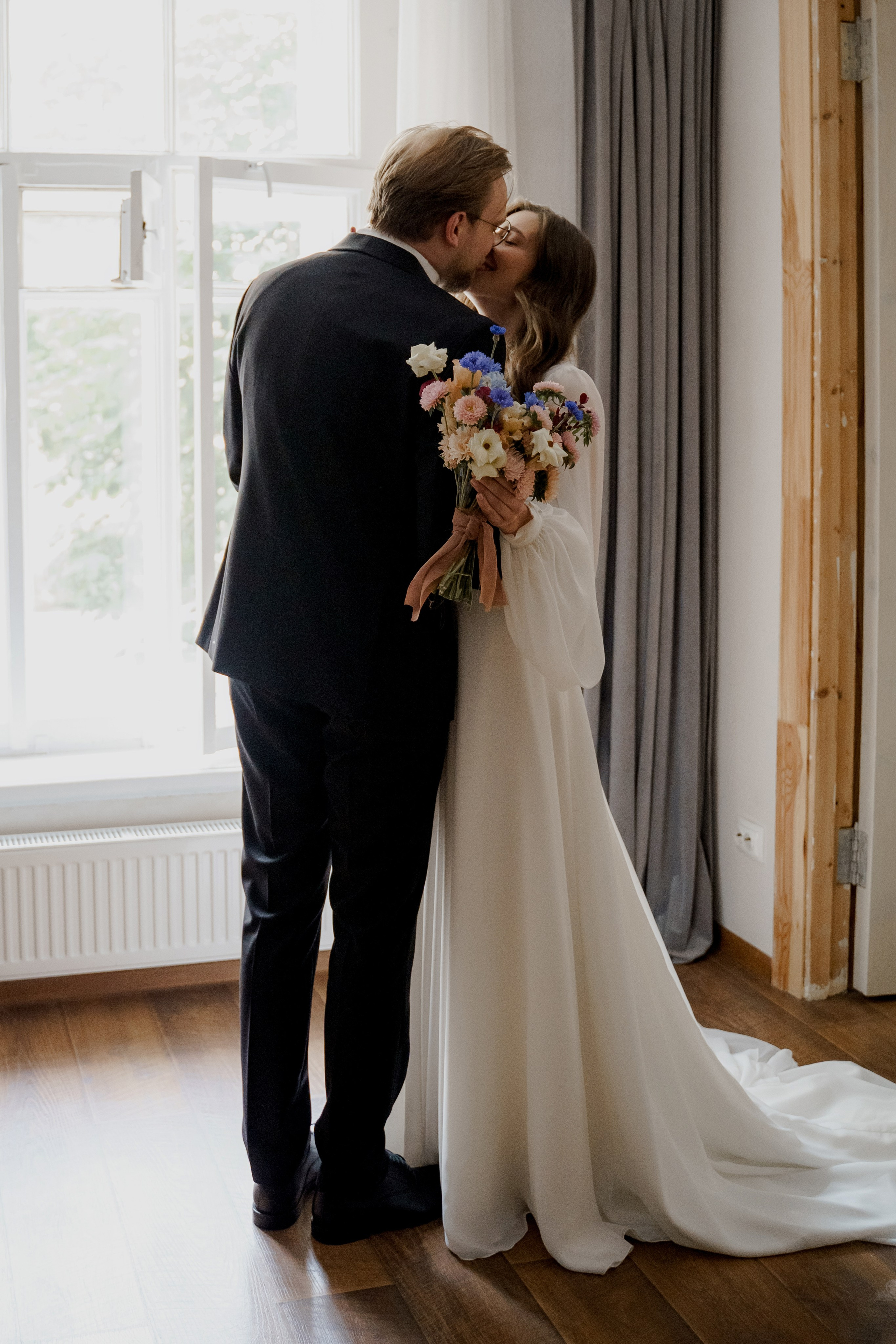 Елизавета & Артем. Свадебный фотограф организатор в Санкт-Петербурге Ассоль Опарина