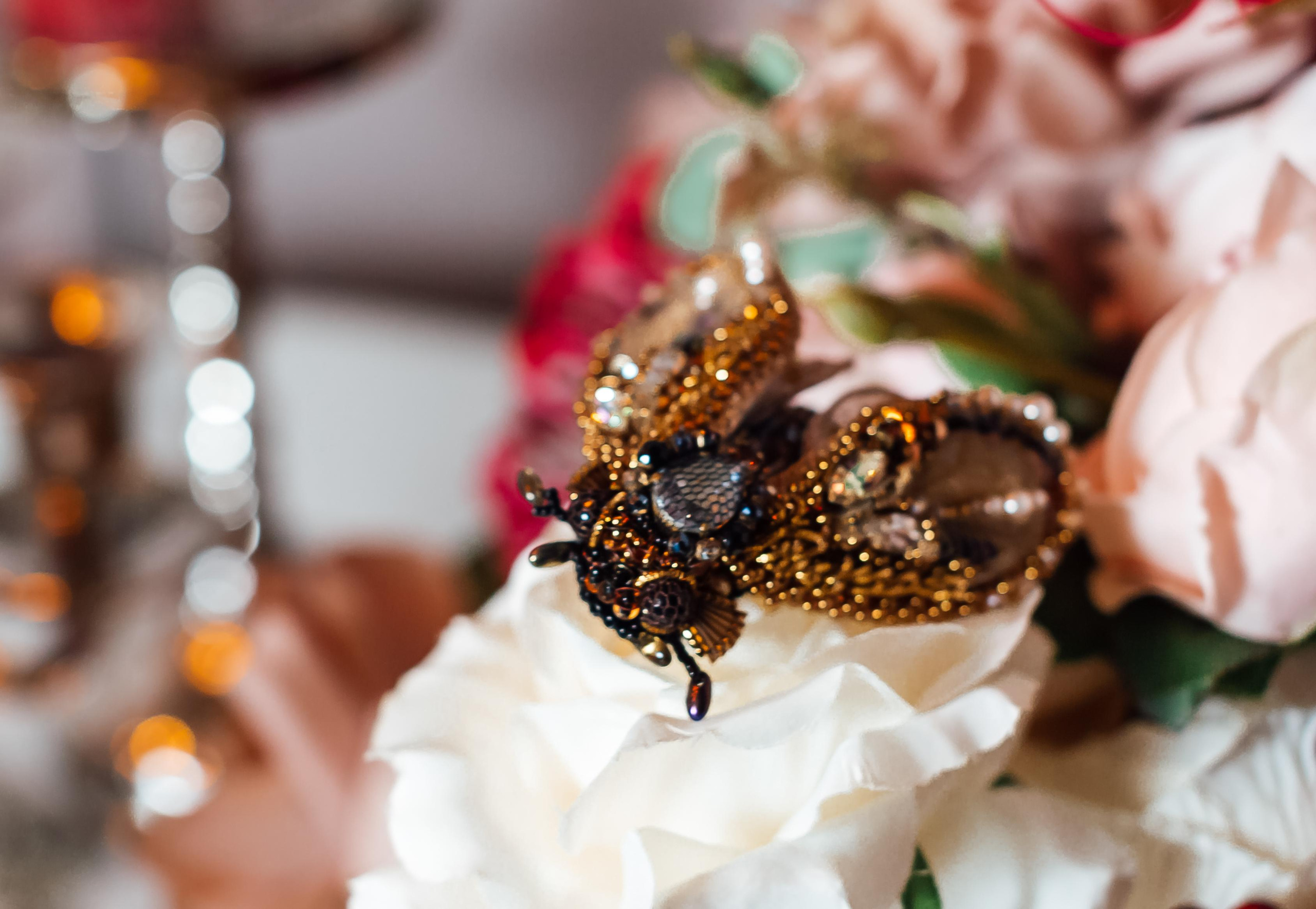 Броши ручной работы. Свадебный и семейный фотограф/видеограф в Краснодаре Наталья Осинская