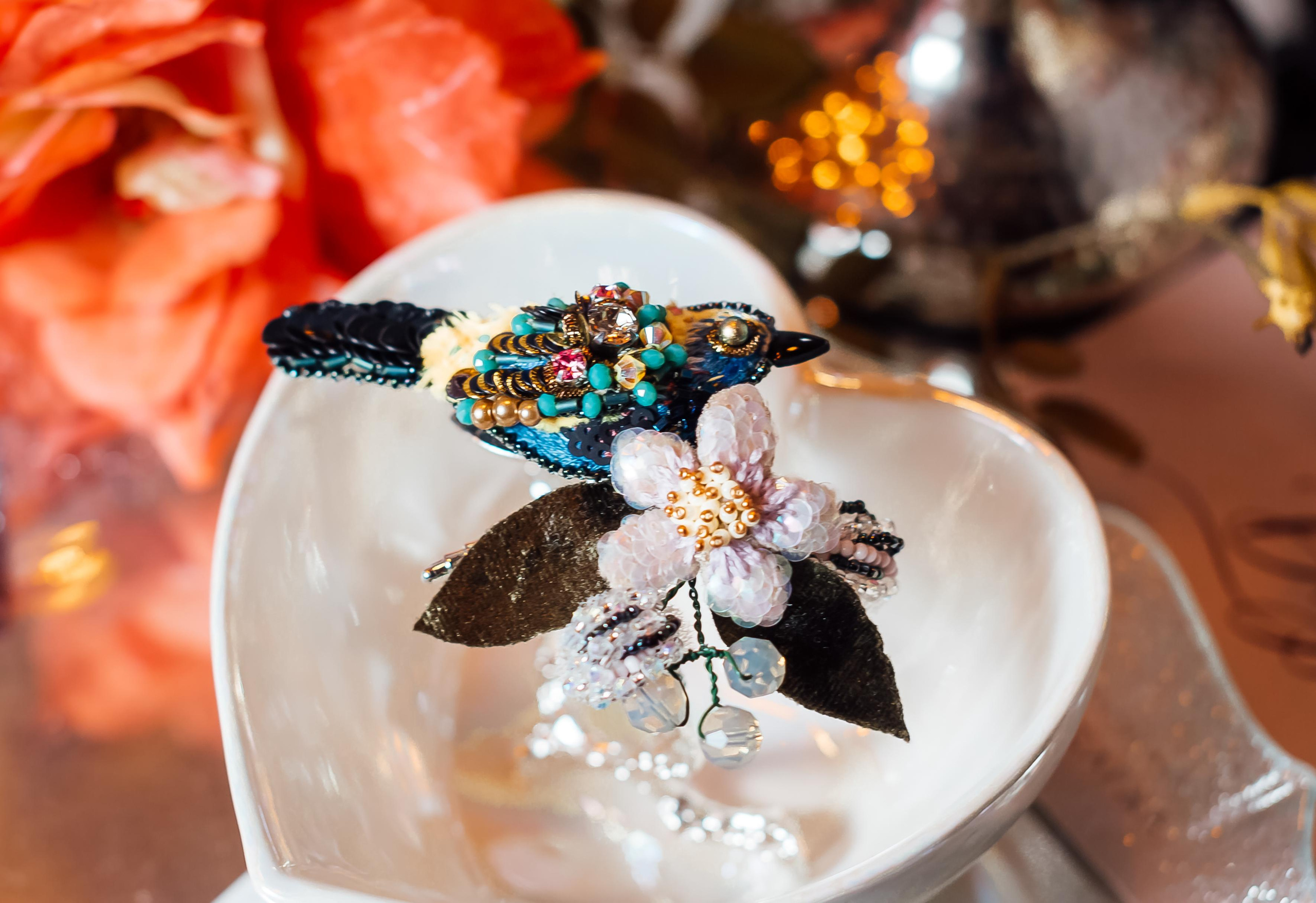 Броши ручной работы. Свадебный и семейный фотограф/видеограф в Краснодаре Наталья Осинская