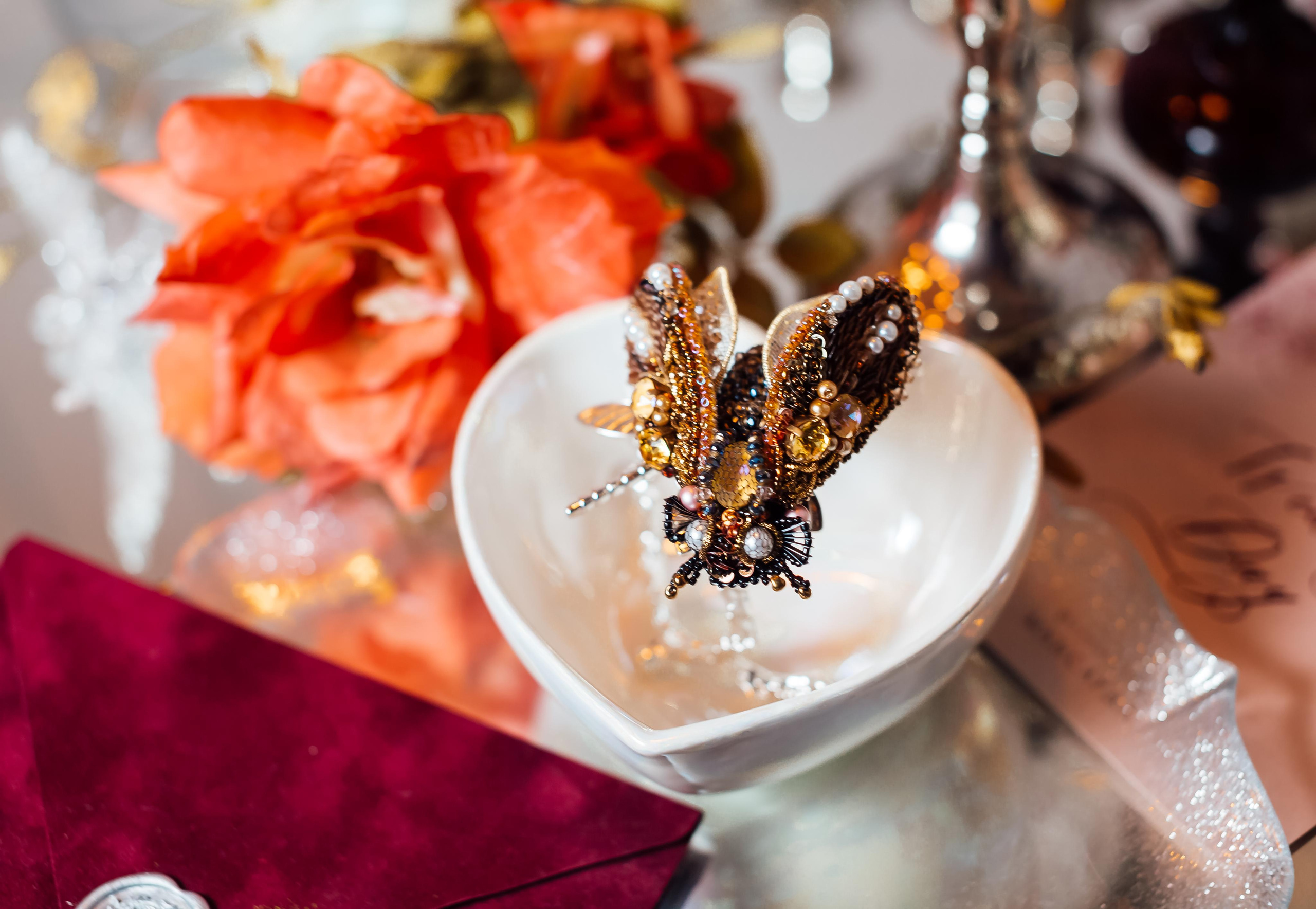 Броши ручной работы. Свадебный и семейный фотограф/видеограф в Краснодаре Наталья Осинская