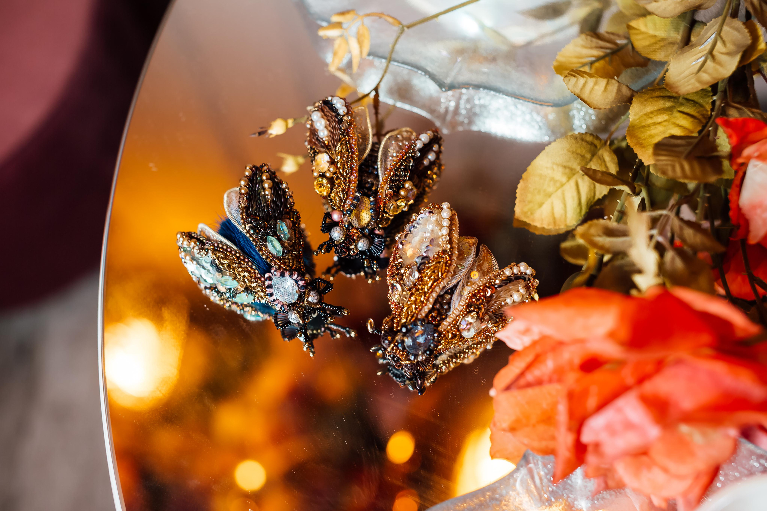 Броши ручной работы. Свадебный и семейный фотограф/видеограф в Краснодаре Наталья Осинская